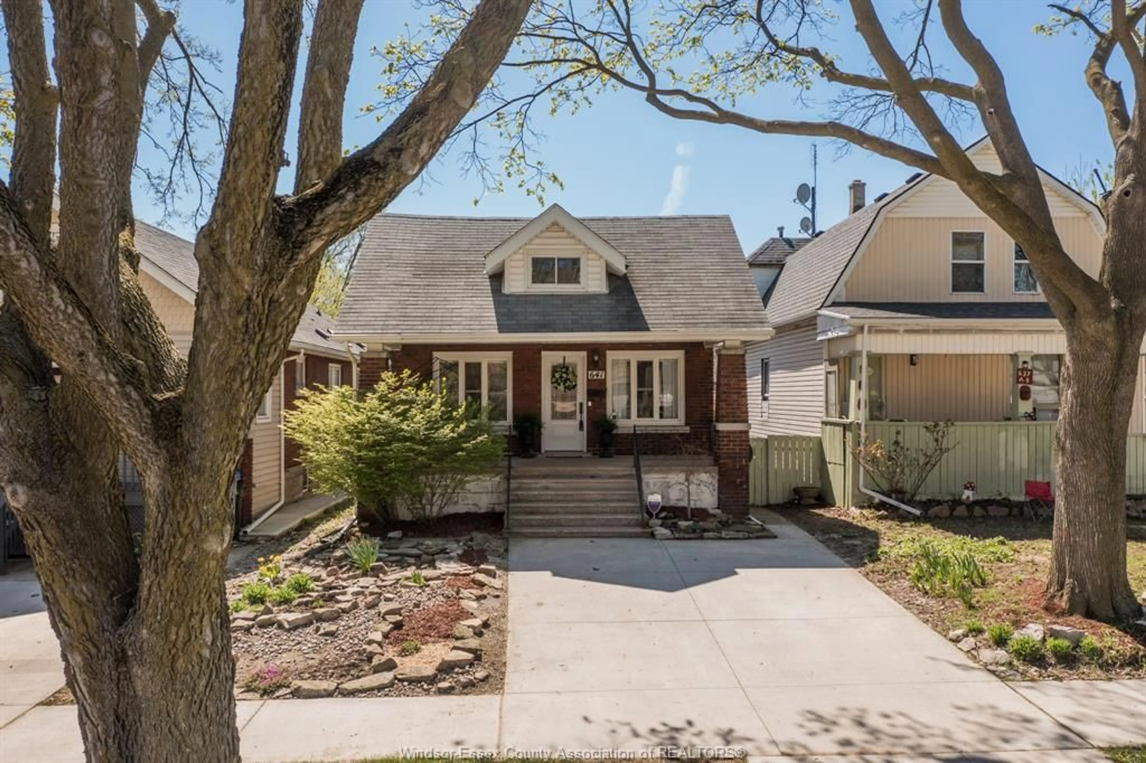 Home with brick exterior material, street for 641 CAMERON Ave, Windsor Ontario N9B 1Z2