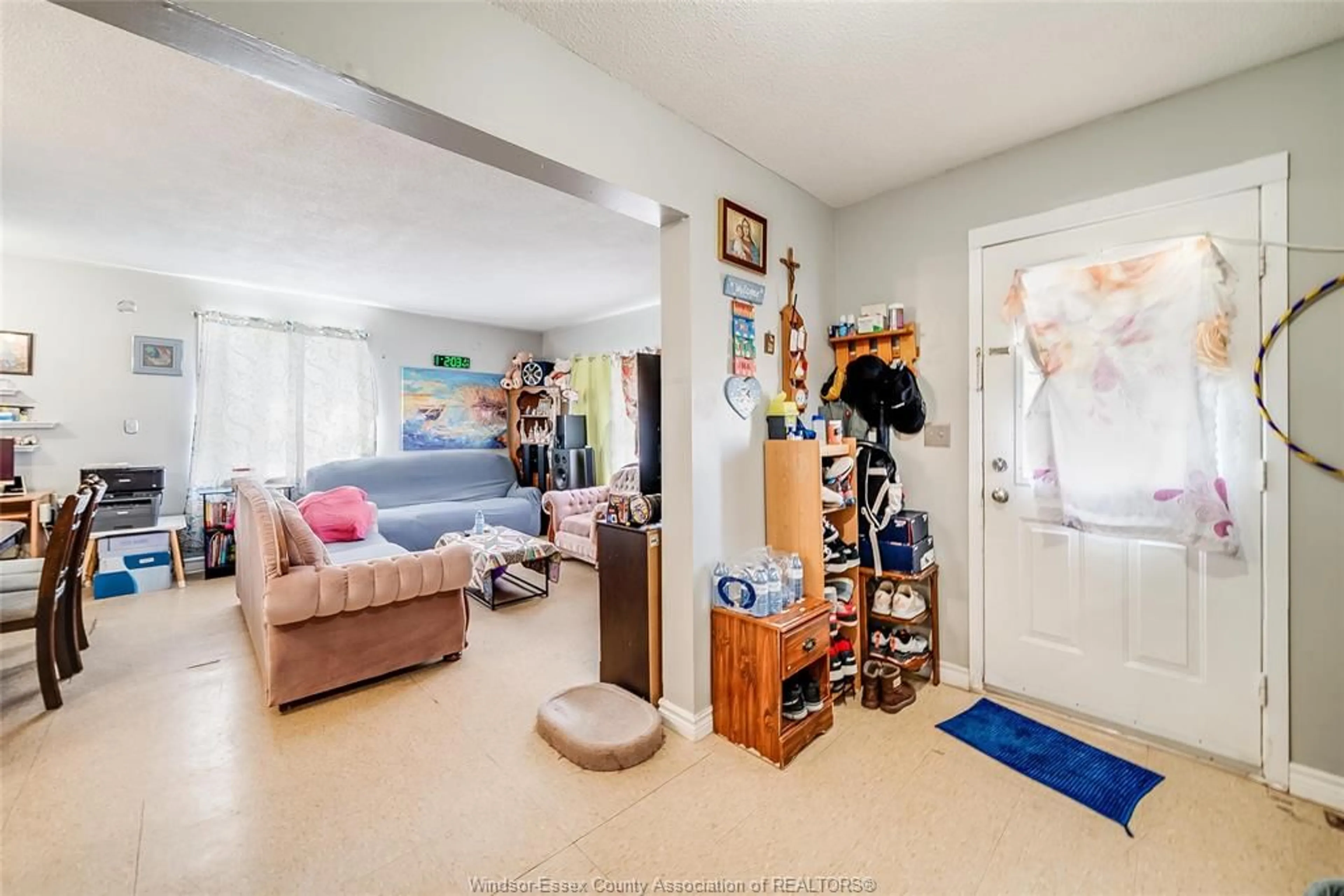 Unknown for 120 TALBOT St, Leamington Ontario N8H 1M9