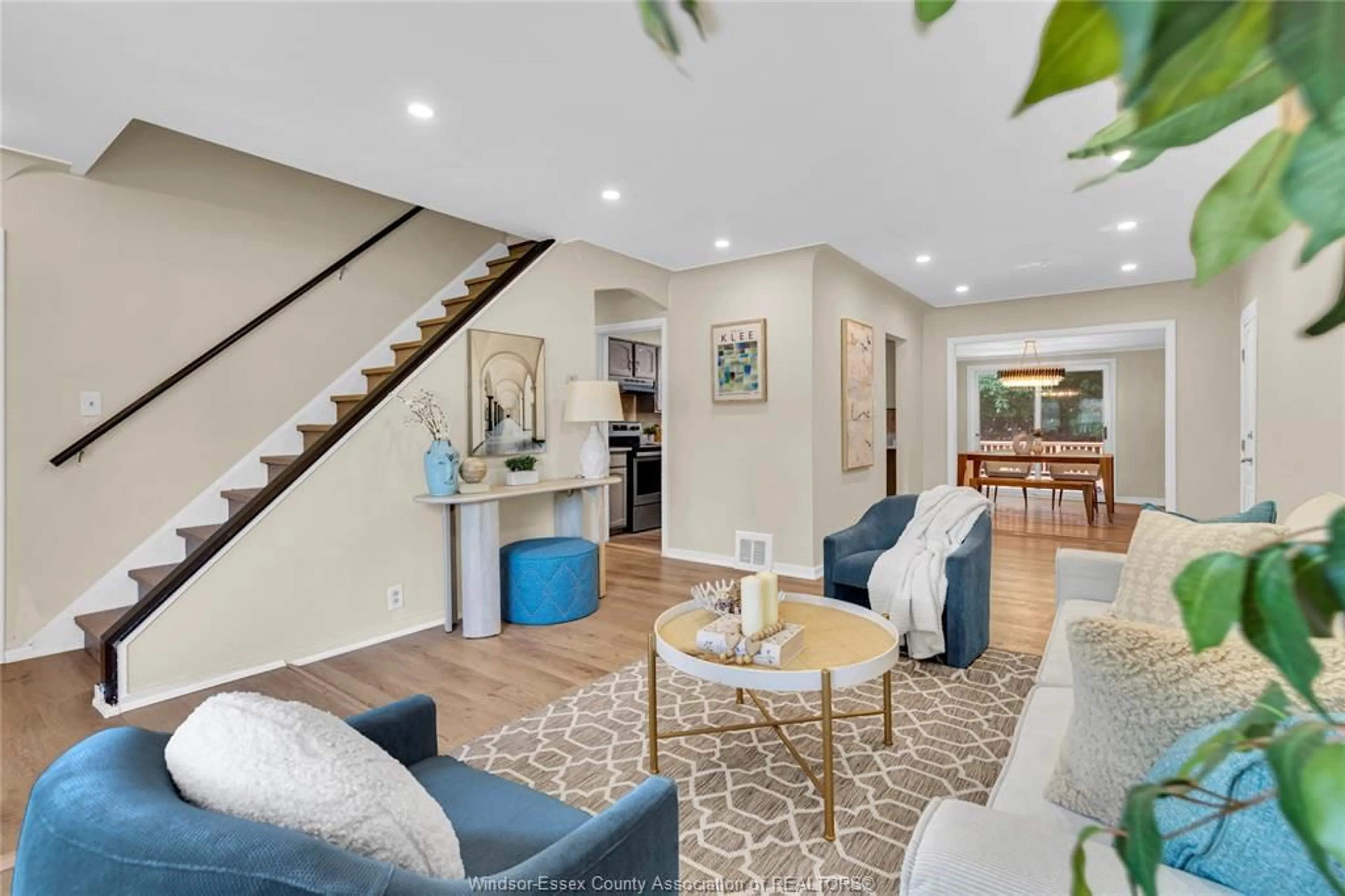 Living room with furniture, unknown for 3711 DANDURAND Blvd, Windsor Ontario N9E 2G4