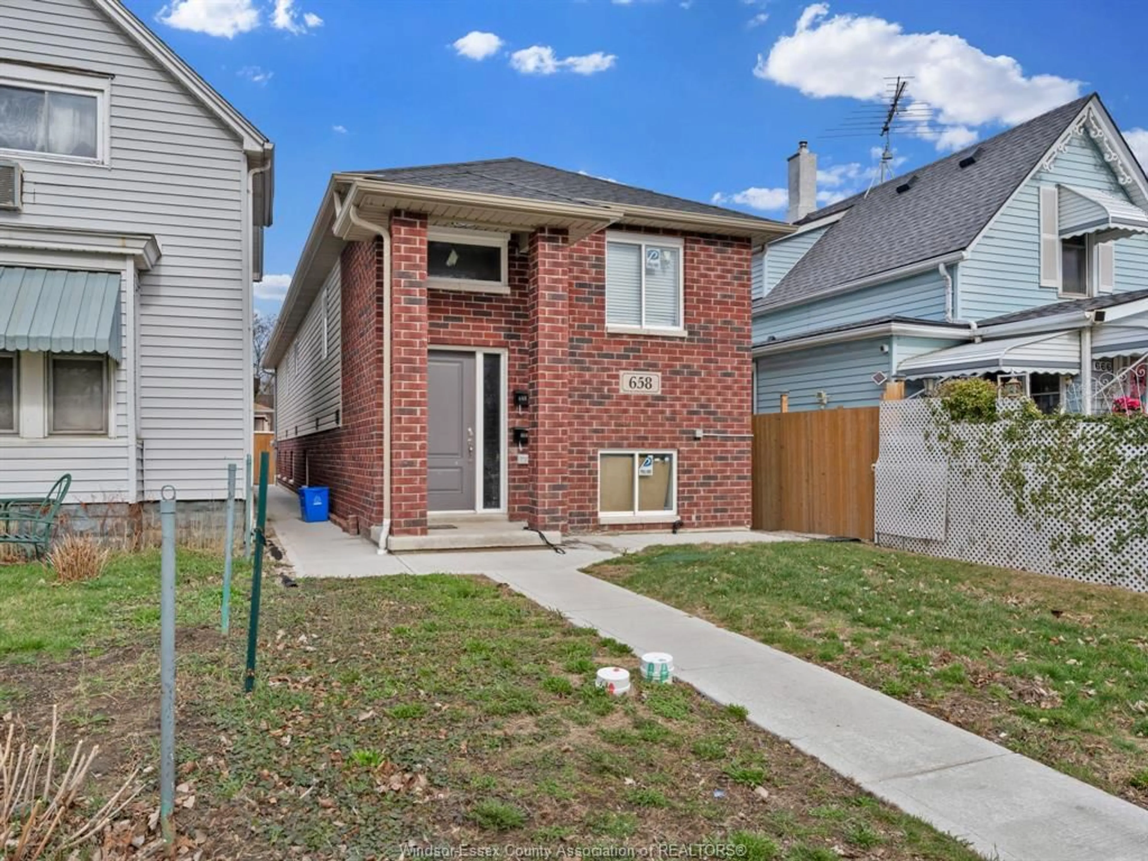 Home with brick exterior material, street for 658 CARON, Windsor Ontario N9A 5B6