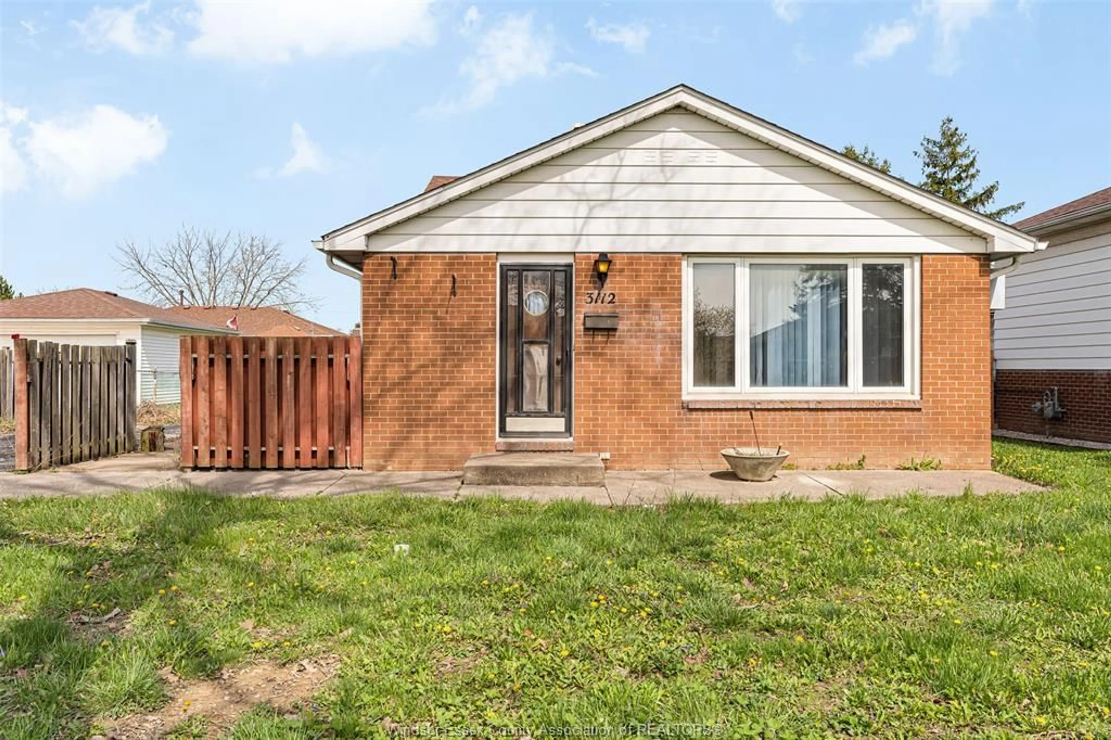 Home with brick exterior material, street for 3112 AUSTEN, Windsor Ontario N8T 1Z5
