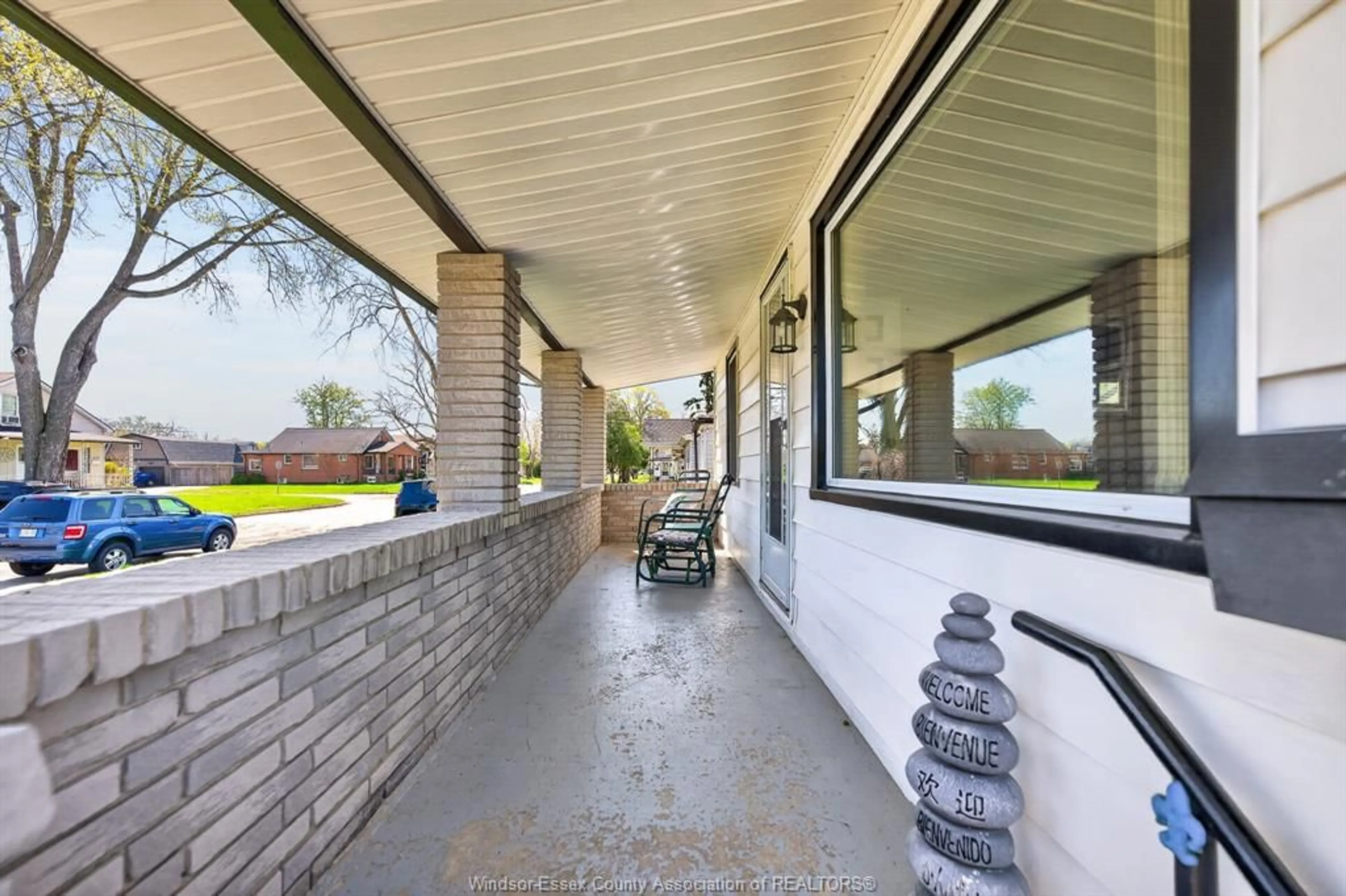 Unknown for 2489 FRANCOIS Rd, Windsor Ontario N8W 4T3