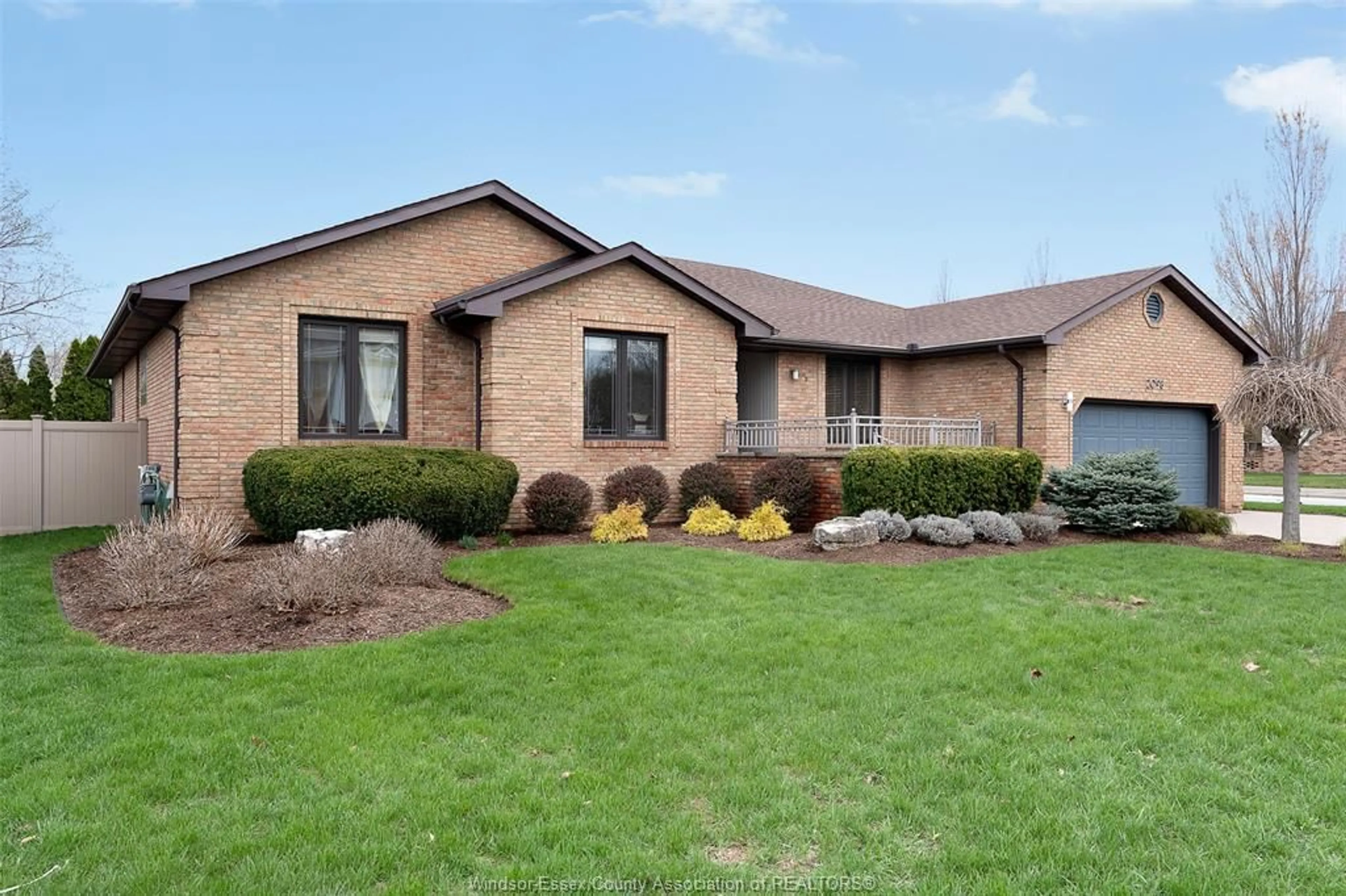 Home with brick exterior material, street for 2098 EDGEMORE Ave, LaSalle Ontario N9H 2K1