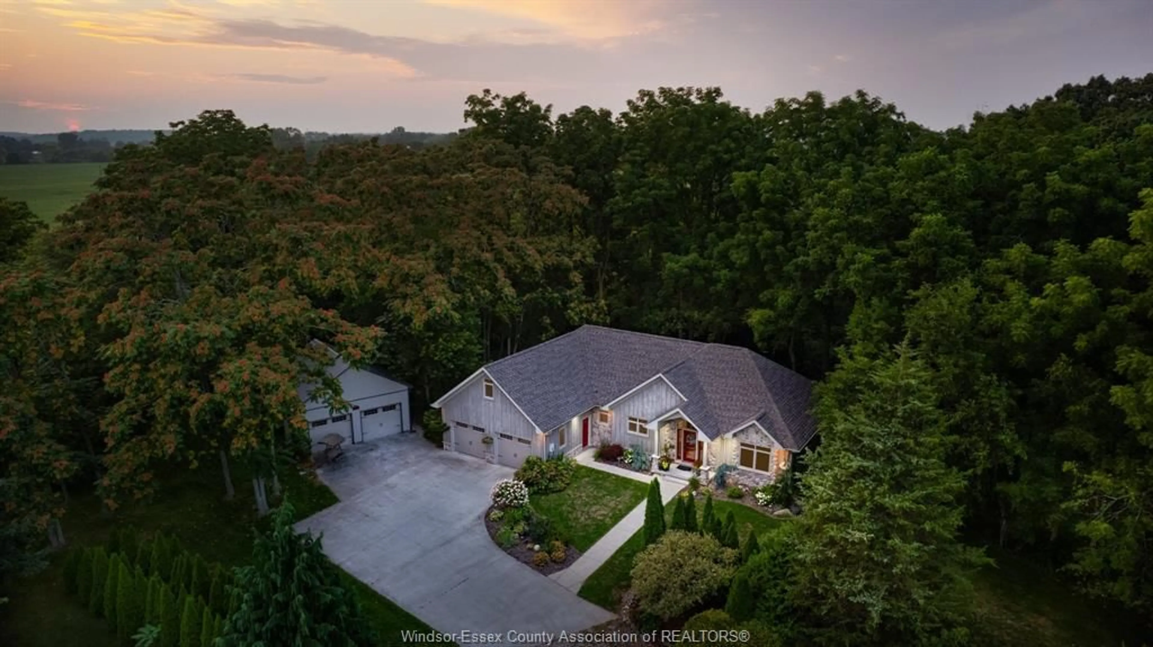 A pic from outside/outdoor area/front of a property/back of a property/a pic from drone, unknown for 507 LADALE Lane, Wheatley Ontario N0P 2P0