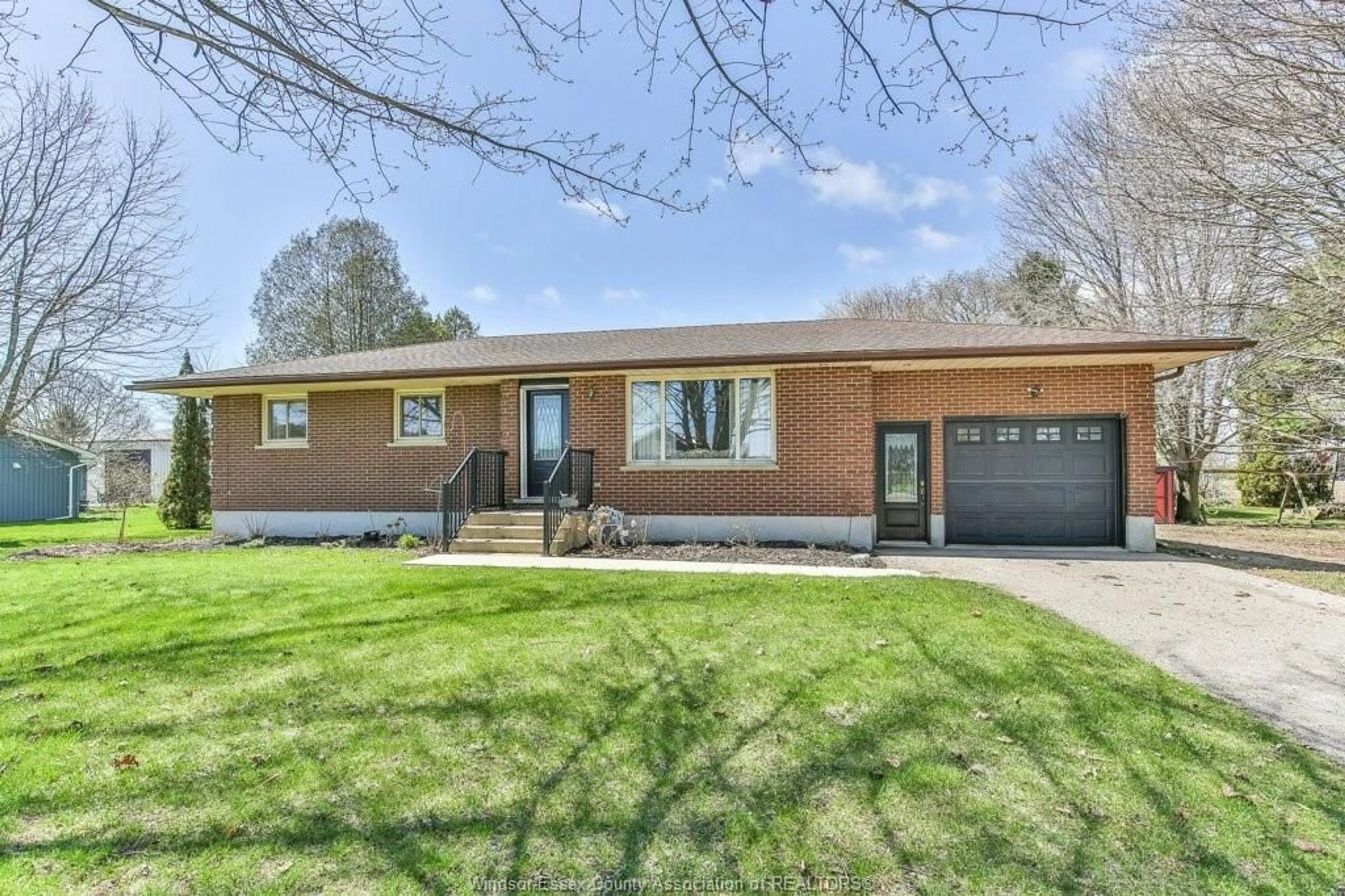 Home with brick exterior material, street for 6551 Springfield Rd, Aylmer Ontario N5H 2R5