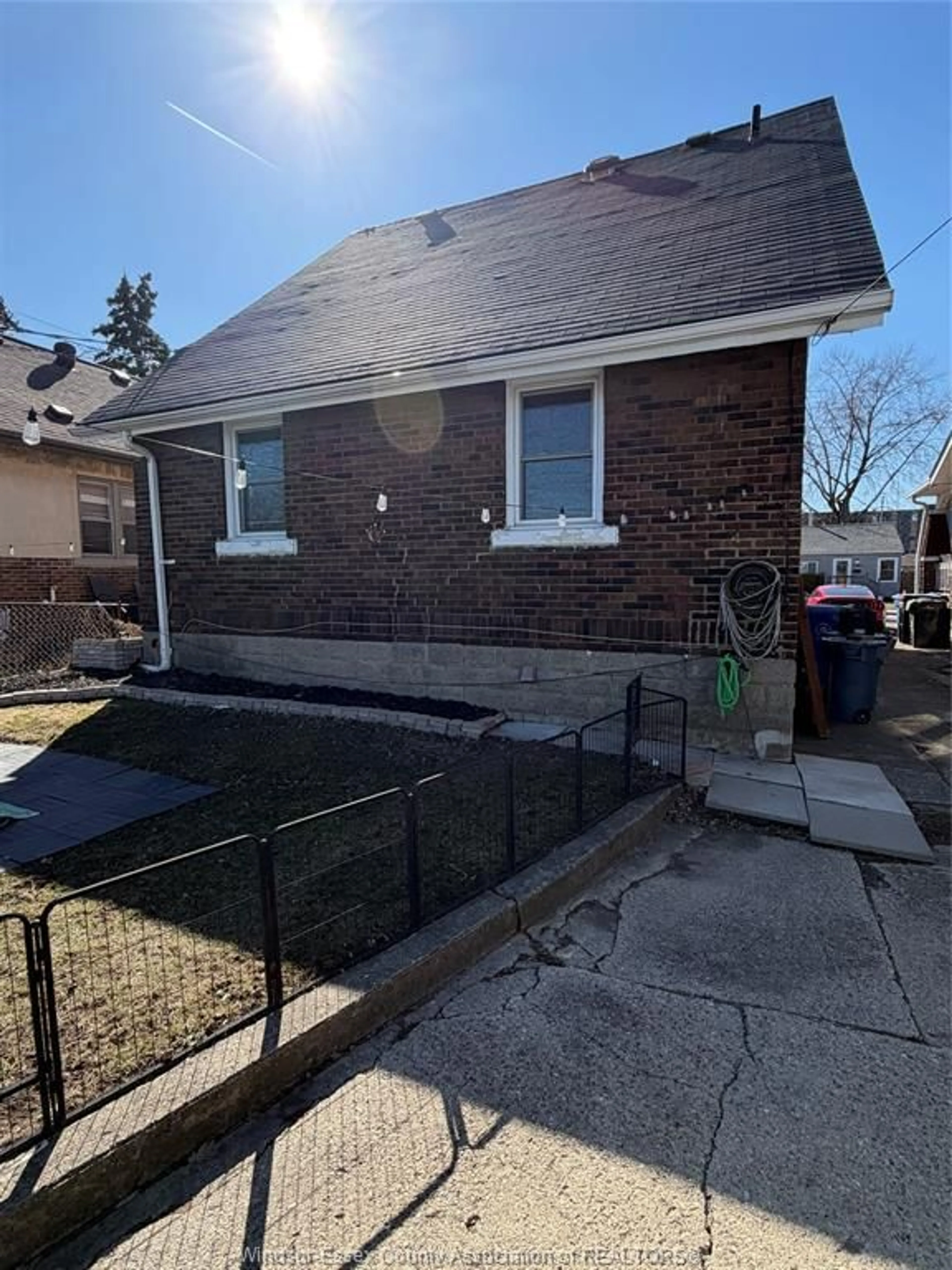 Unknown for 1388-90 GOYEAU St, Windsor Ontario N8X 3L1