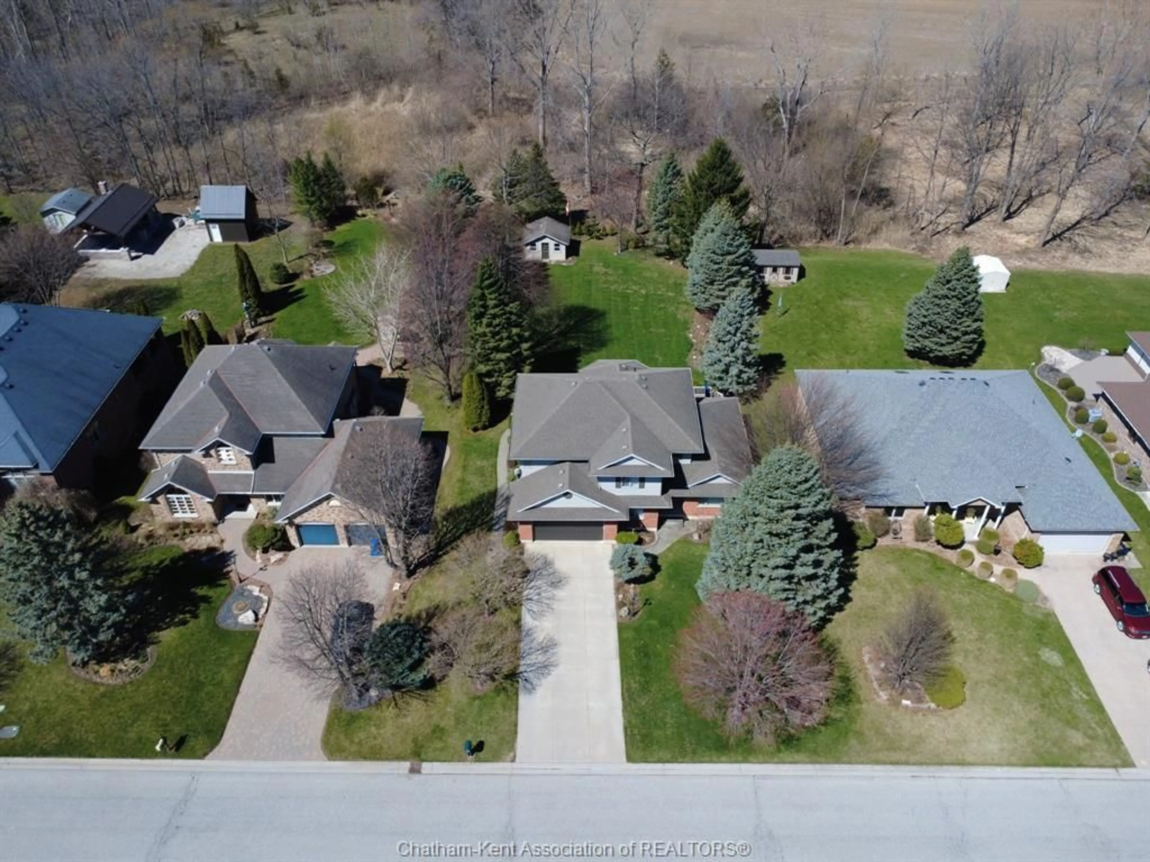 A pic from outside/outdoor area/front of a property/back of a property/a pic from drone, street for 9149 Marlborough Hts, Chatham-Kent Ontario N0P 1A0