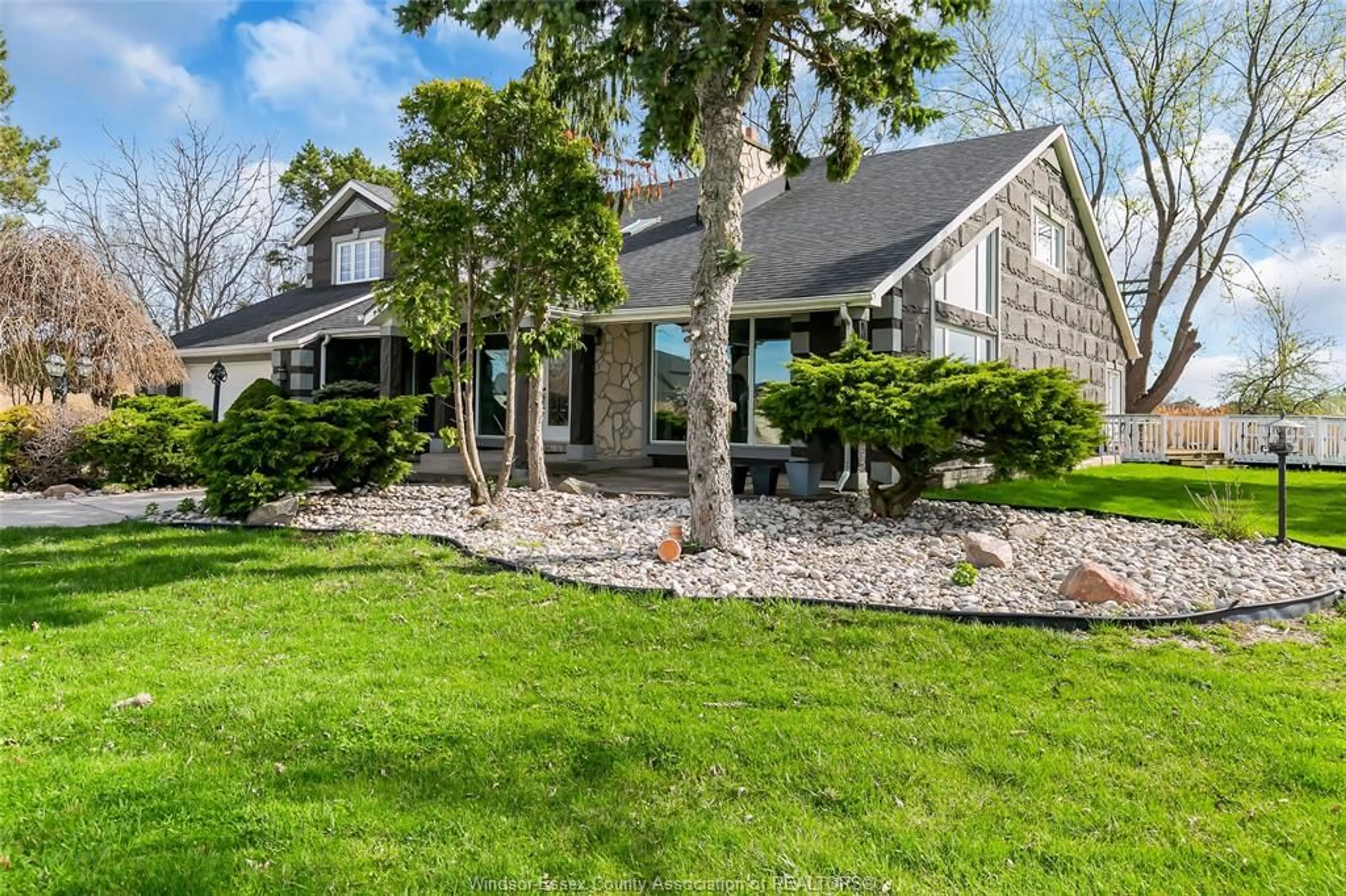 Unknown for 112 COUNTY RD 22, Belle River Ontario N8L 1H8