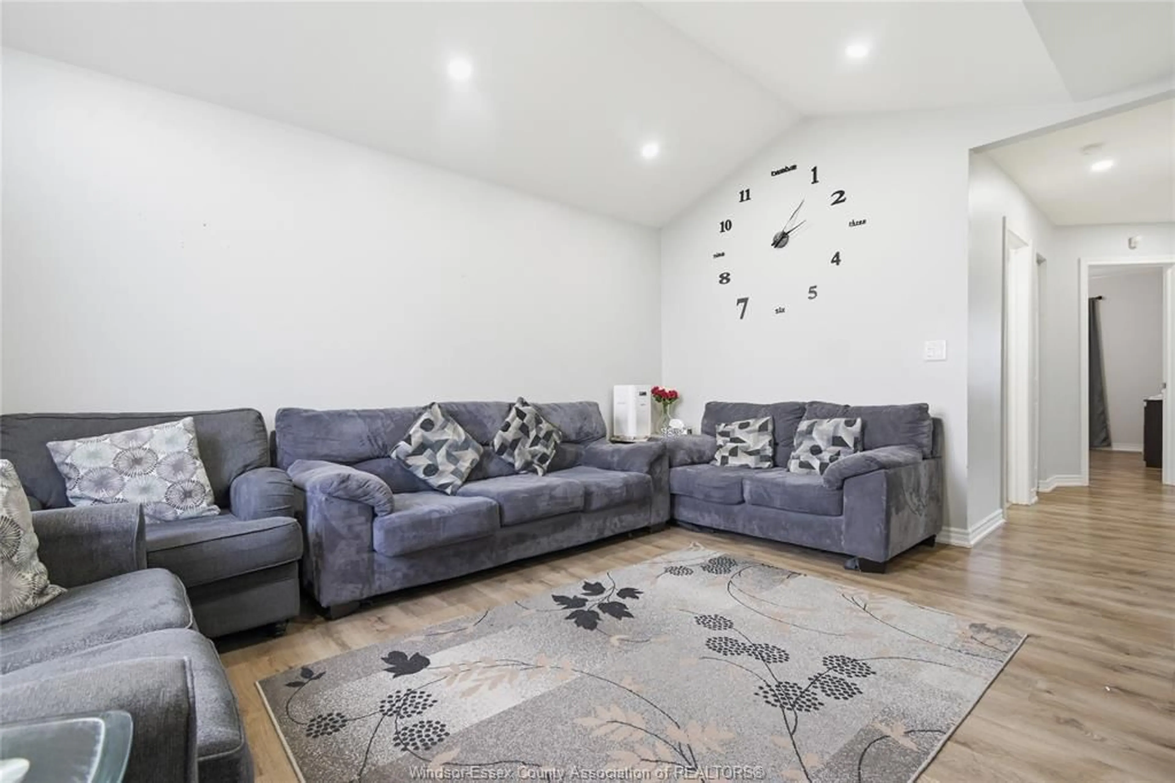 Living room with furniture, unknown for 724 CABANA Rd, Windsor Ontario N9G 1A4