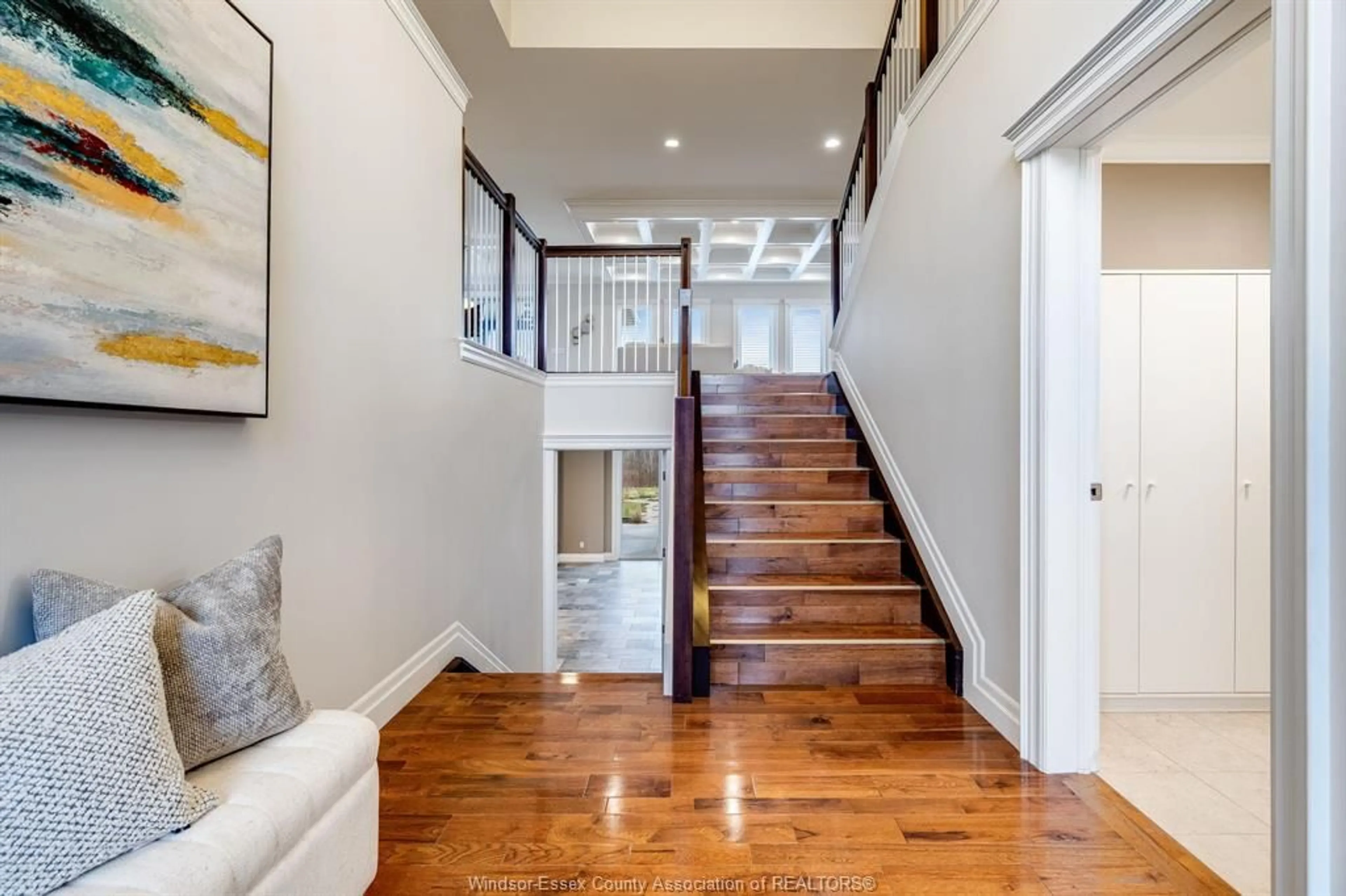 Indoor entryway for 6 Two Creeks, Wheatley Ontario N0P 2P0