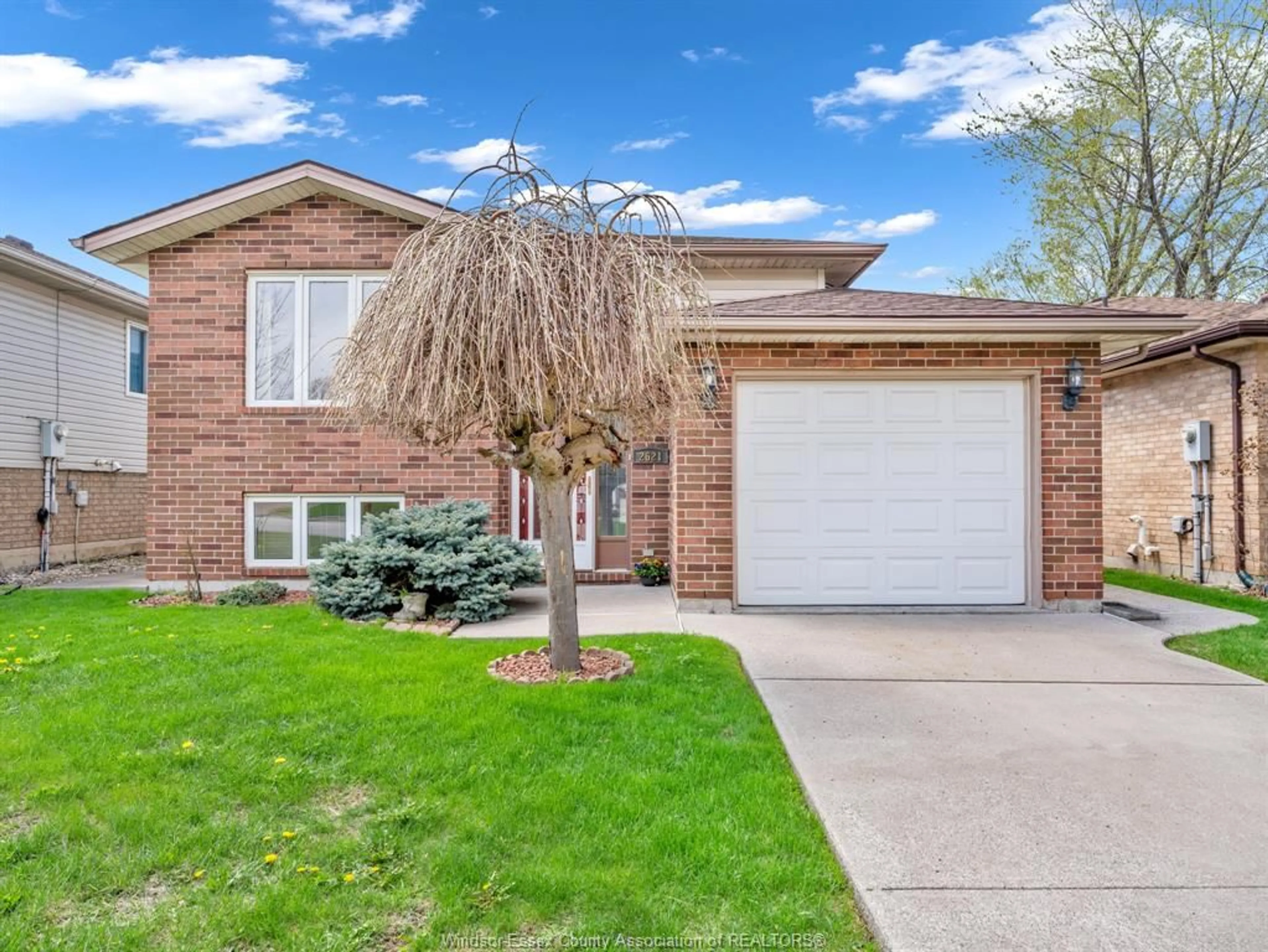 Home with brick exterior material, street for 2621 ALLYSON Ave, Windsor Ontario N8W 5N7