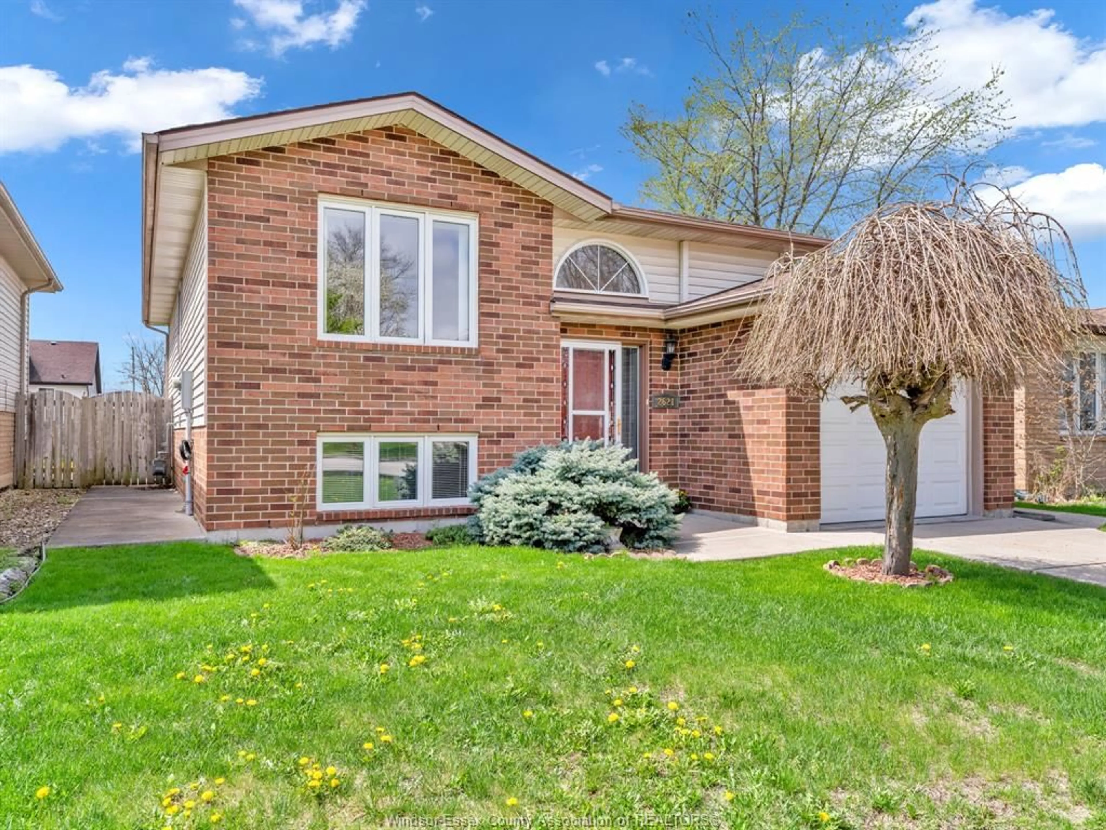 Home with brick exterior material, street for 2621 ALLYSON Ave, Windsor Ontario N8W 5N7