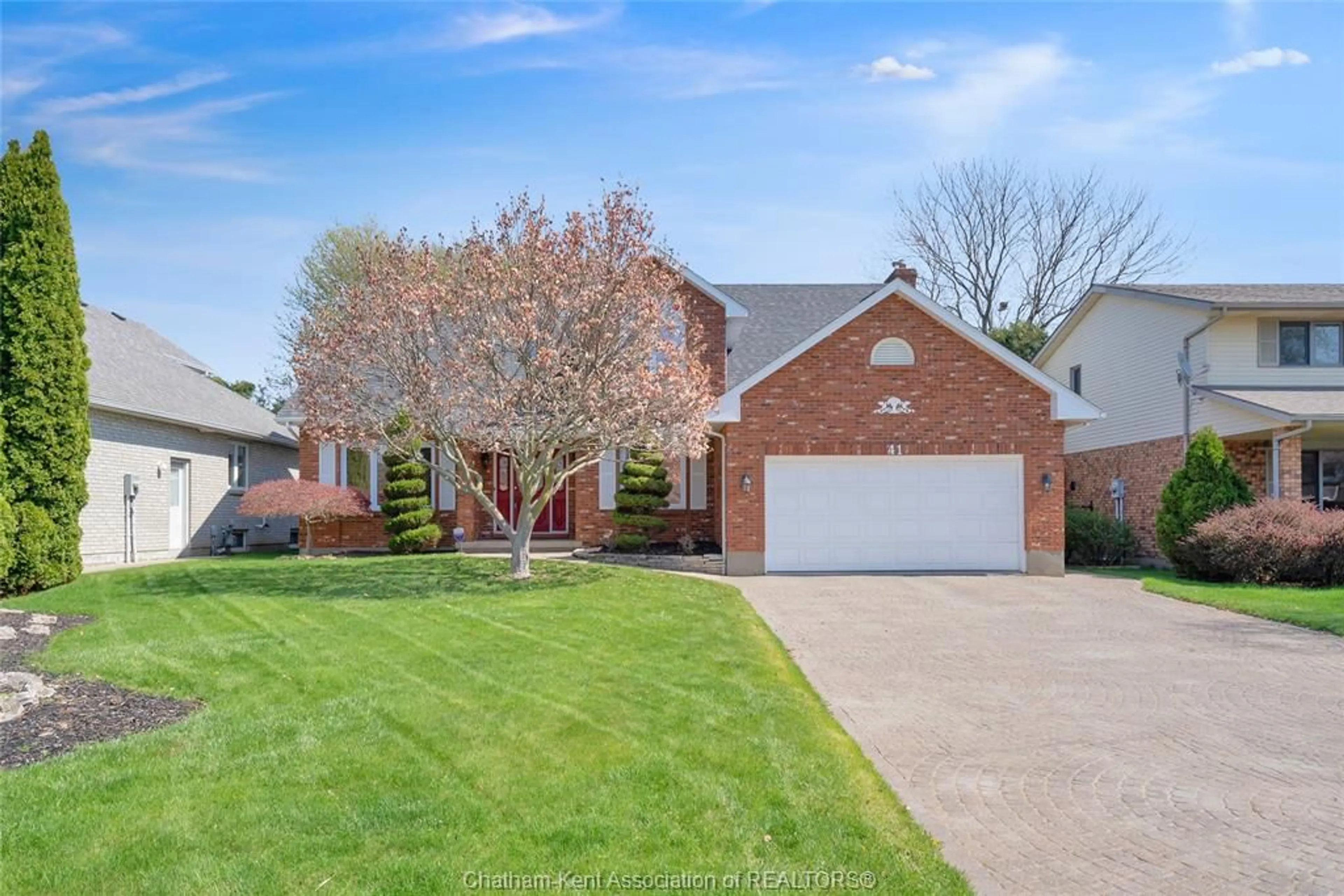 Home with brick exterior material, street for 41 Orangewood Blvd, Chatham Ontario N7L 5G9