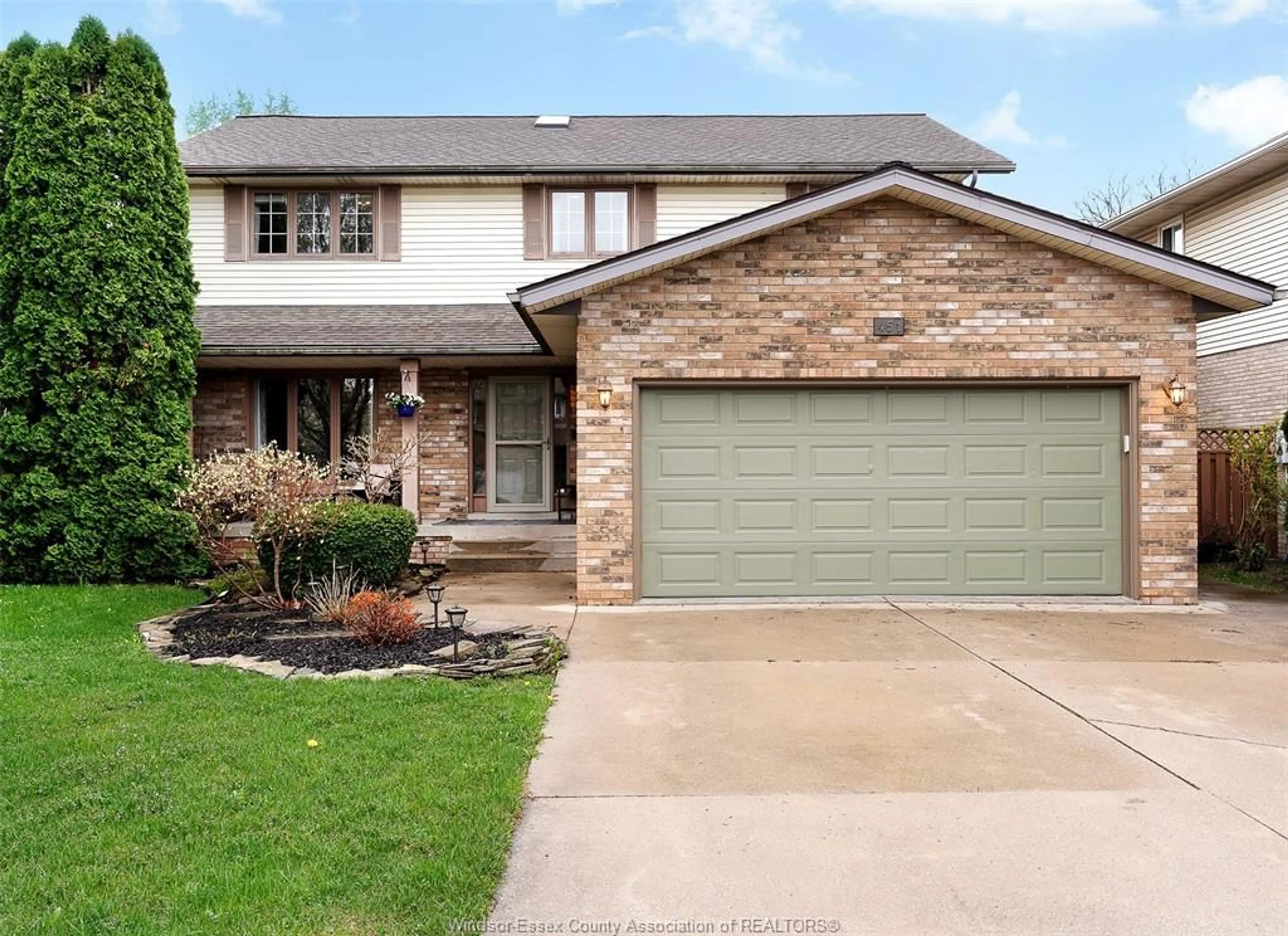 Home with brick exterior material, street for 451 GAUTHIER Dr, Tecumseh Ontario N8N 2E3