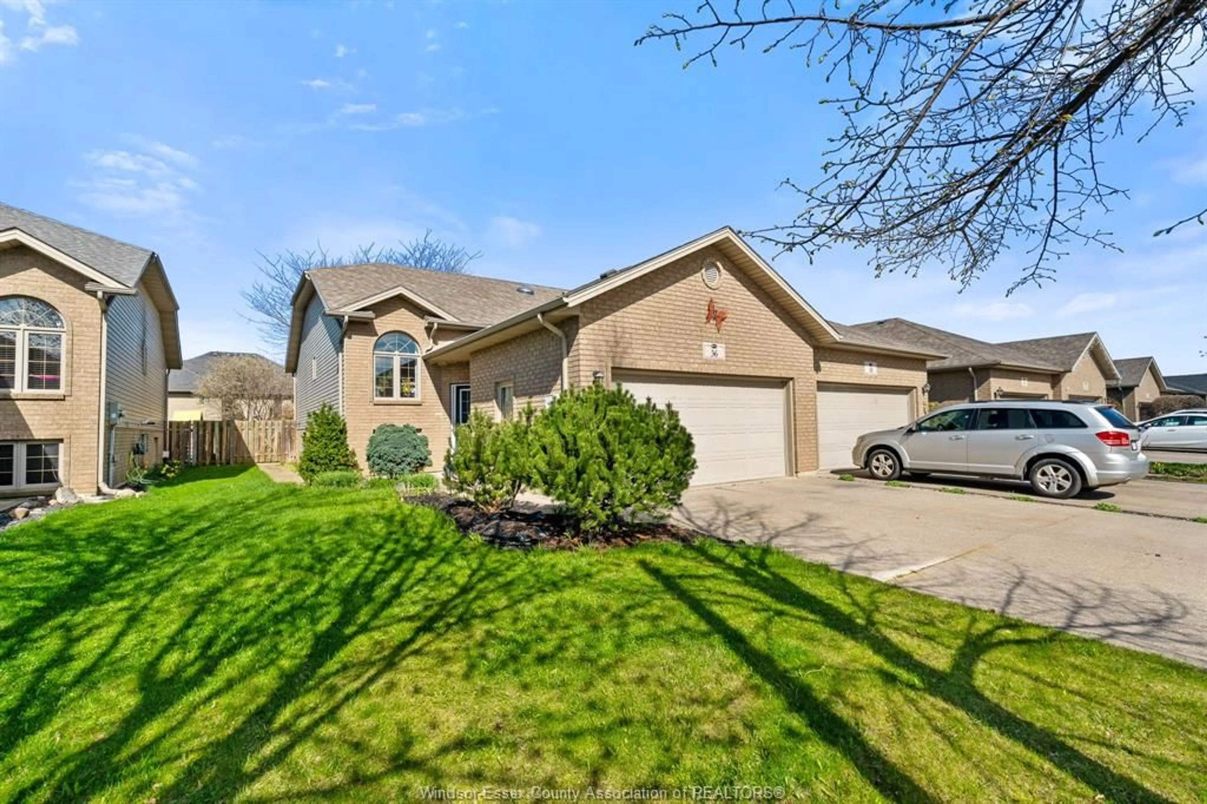 A pic from outside/outdoor area/front of a property/back of a property/a pic from drone, unknown for 56 ANFRED St, Leamington Ontario N8H 5L3