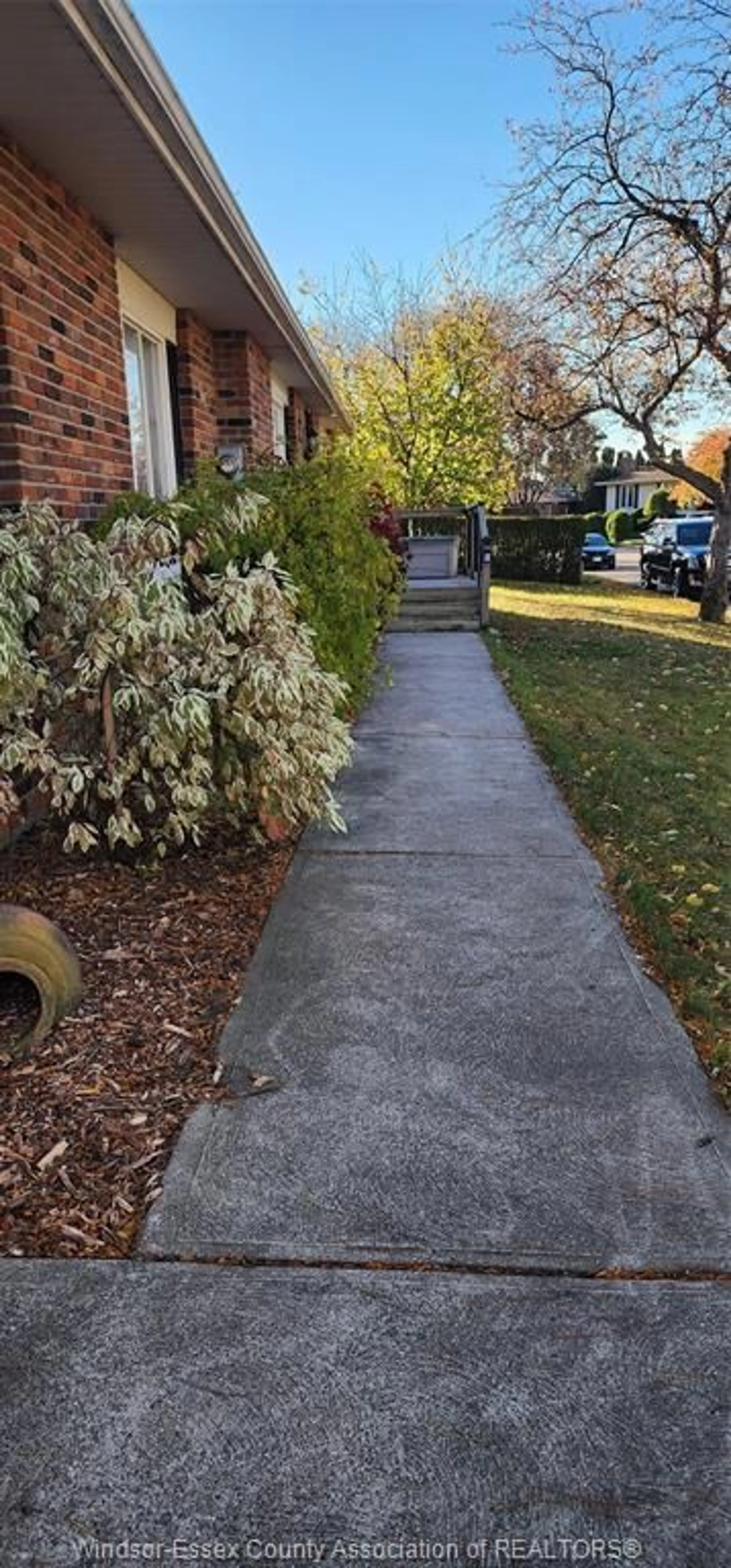 Patio, street for 10035 ASPEN Lane, Windsor Ontario N8R 2B7