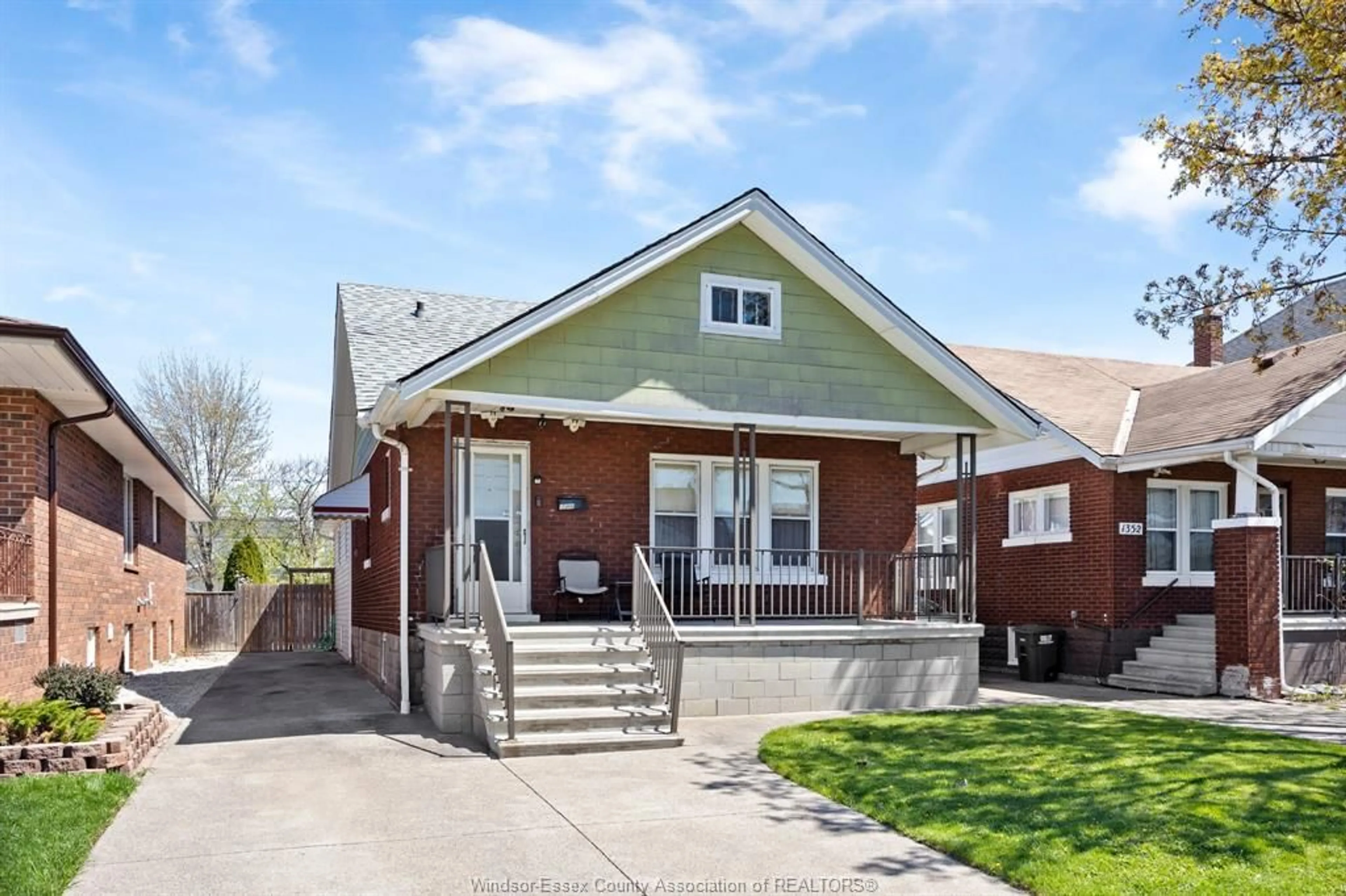 Home with brick exterior material, street for 1346 PIERRE Ave, Windsor Ontario N8X 4P1