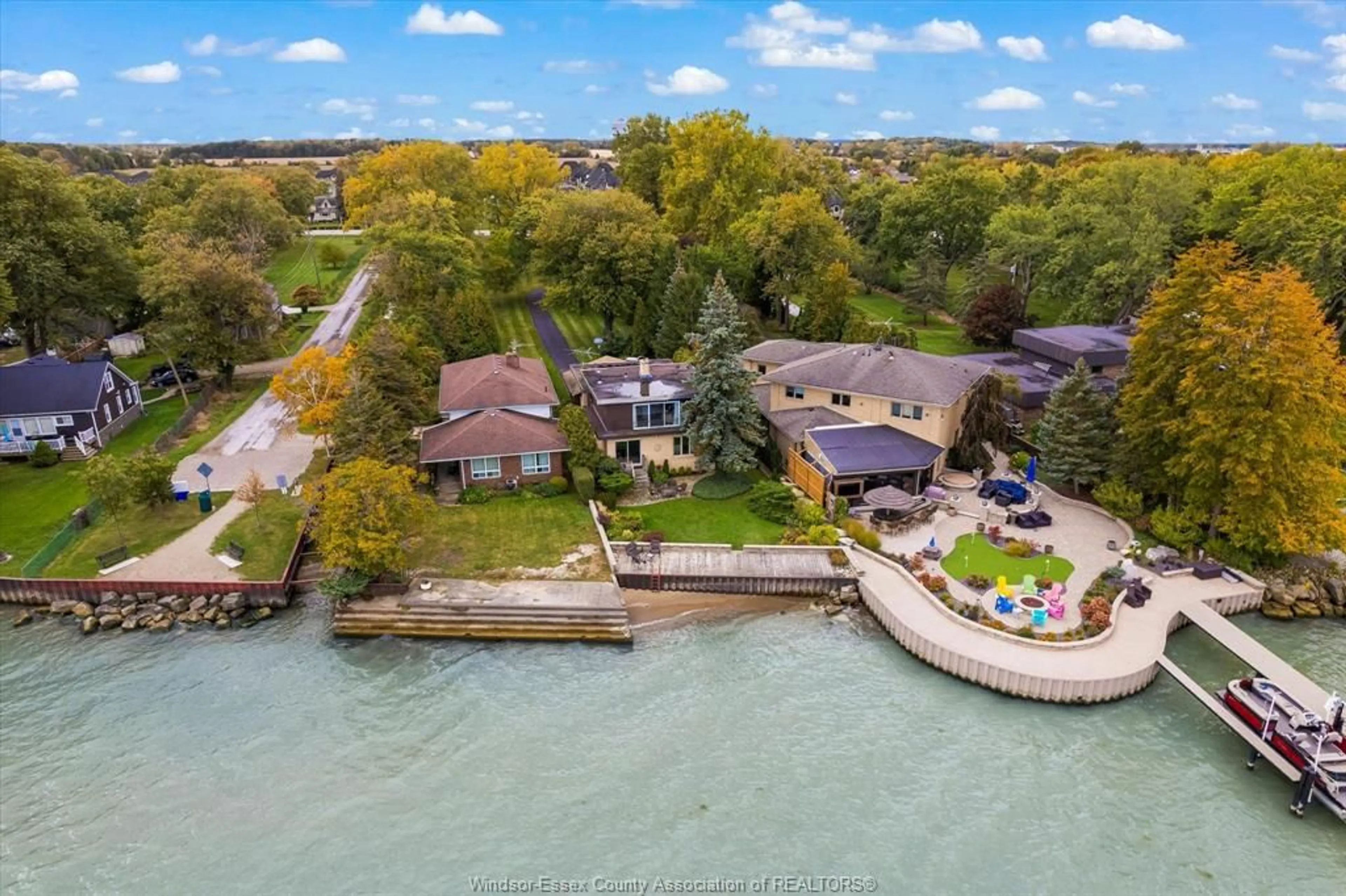 A pic from outside/outdoor area/front of a property/back of a property/a pic from drone, water/lake/river/ocean view for 696 Old Tecumseh Rd, Lakeshore Ontario N0R 1A0