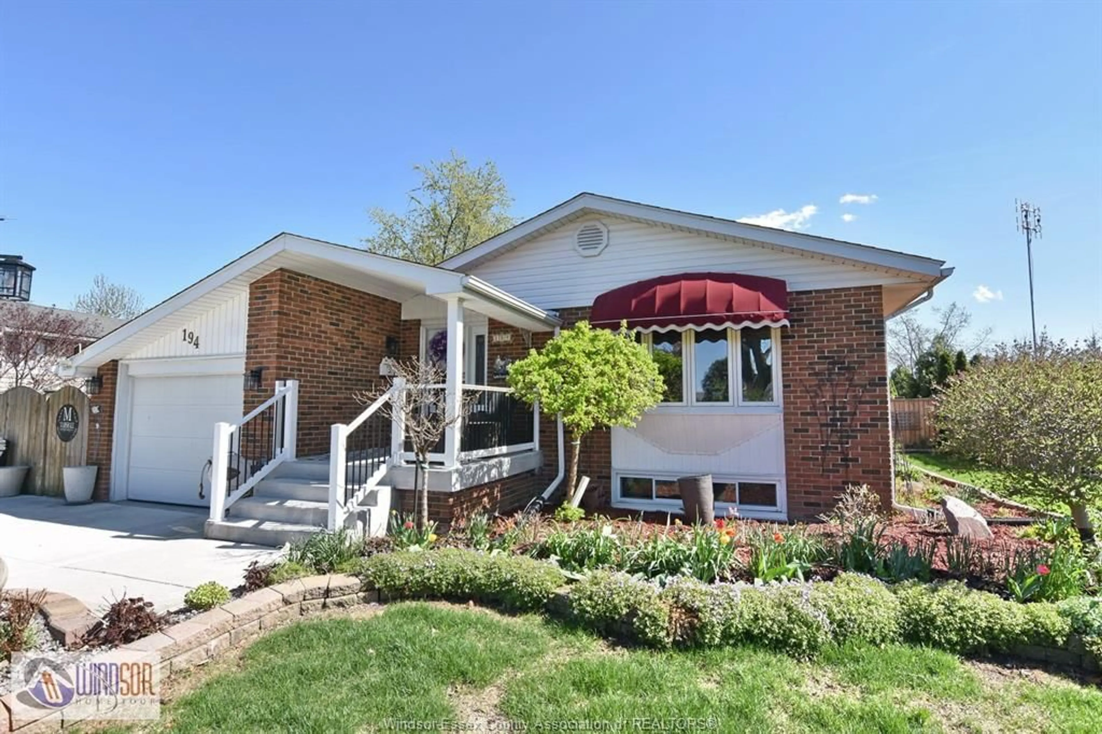 Home with brick exterior material, street for 194 BRIEN Ave, Essex Ontario N8M 2P6