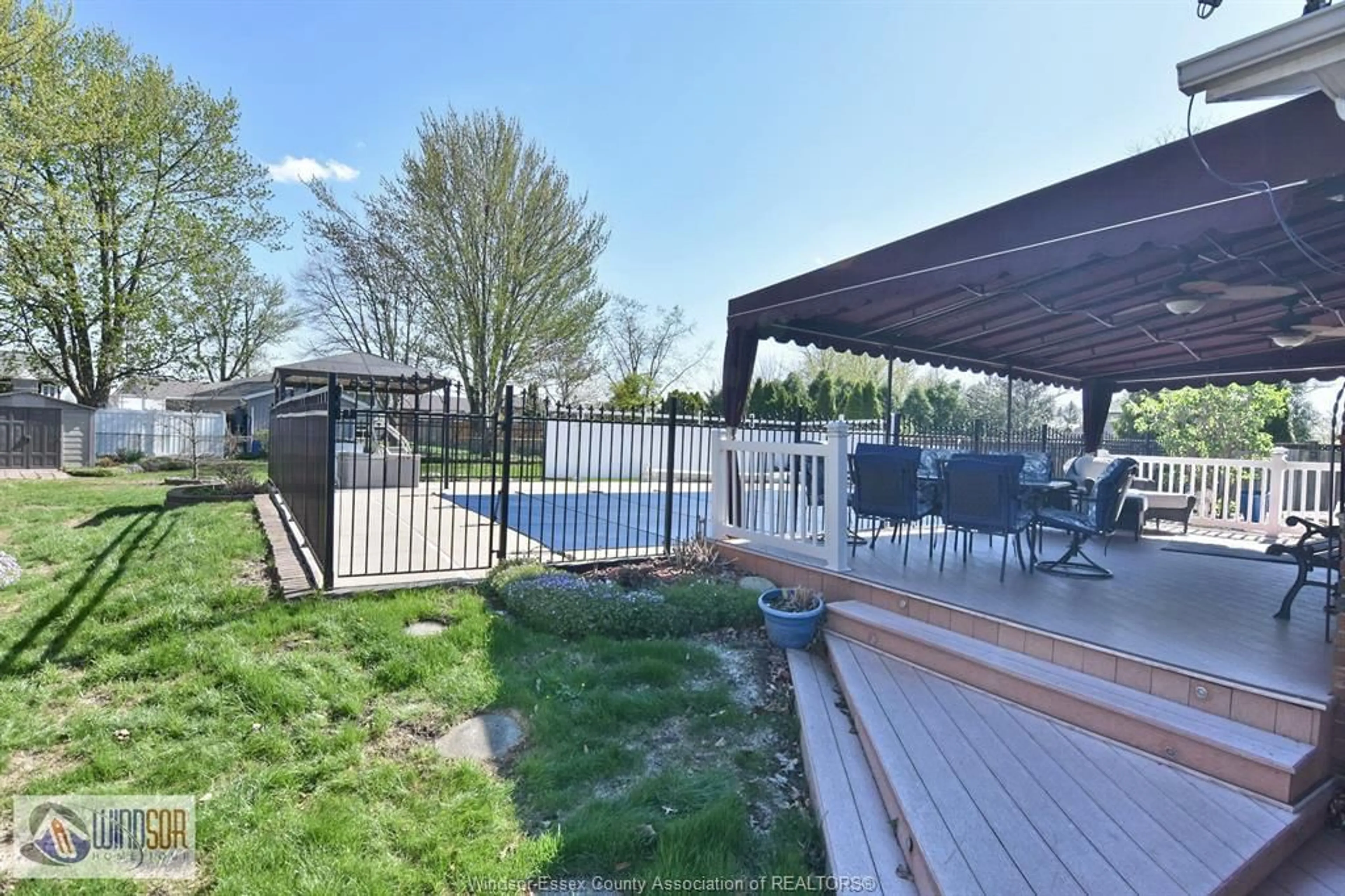 Patio, water/lake/river/ocean view for 194 BRIEN Ave, Essex Ontario N8M 2P6