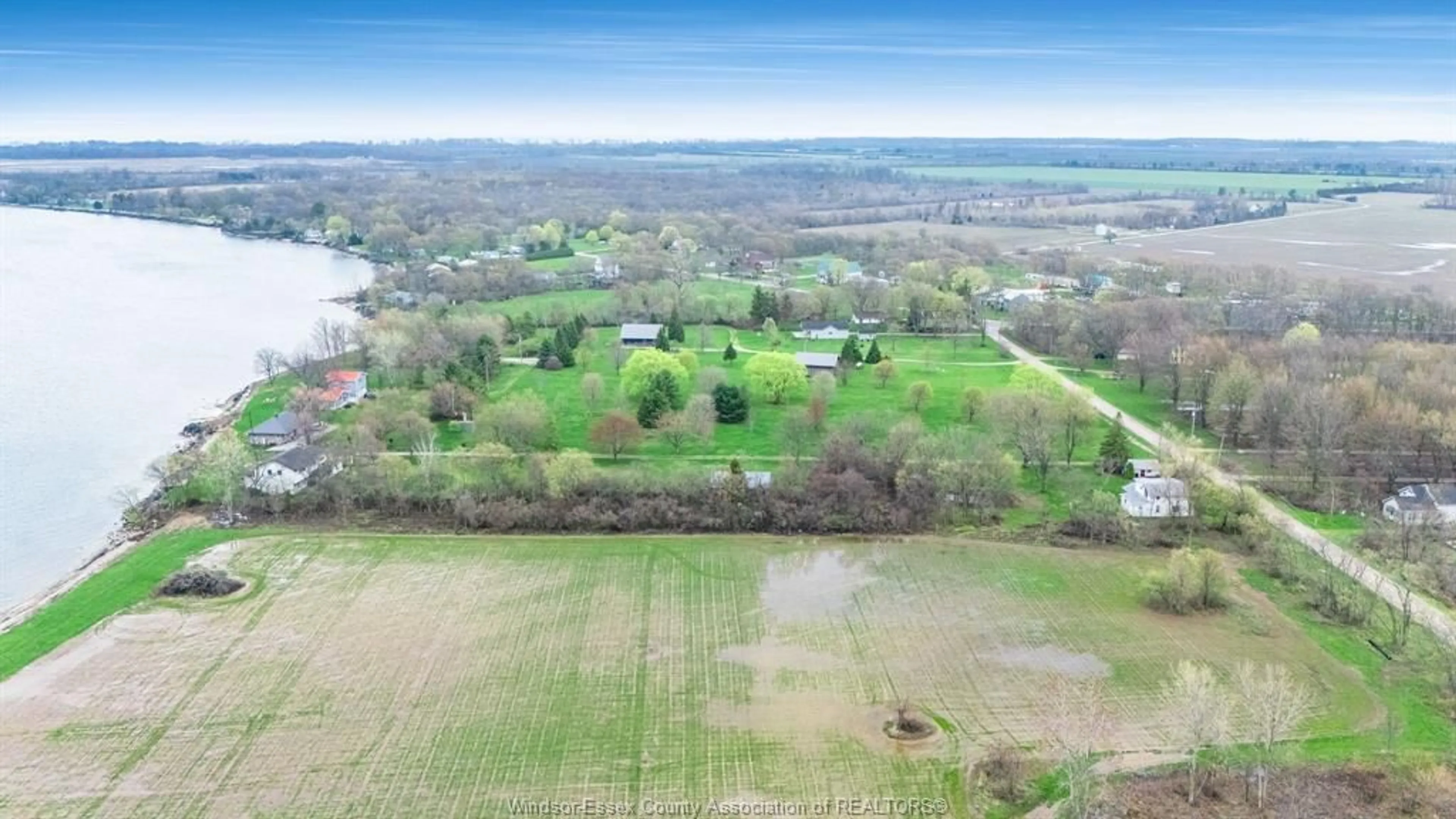 A pic from outside/outdoor area/front of a property/back of a property/a pic from drone, unknown for 107 Sheridan Point Rd, Pelee Island Ontario N0R 1M0