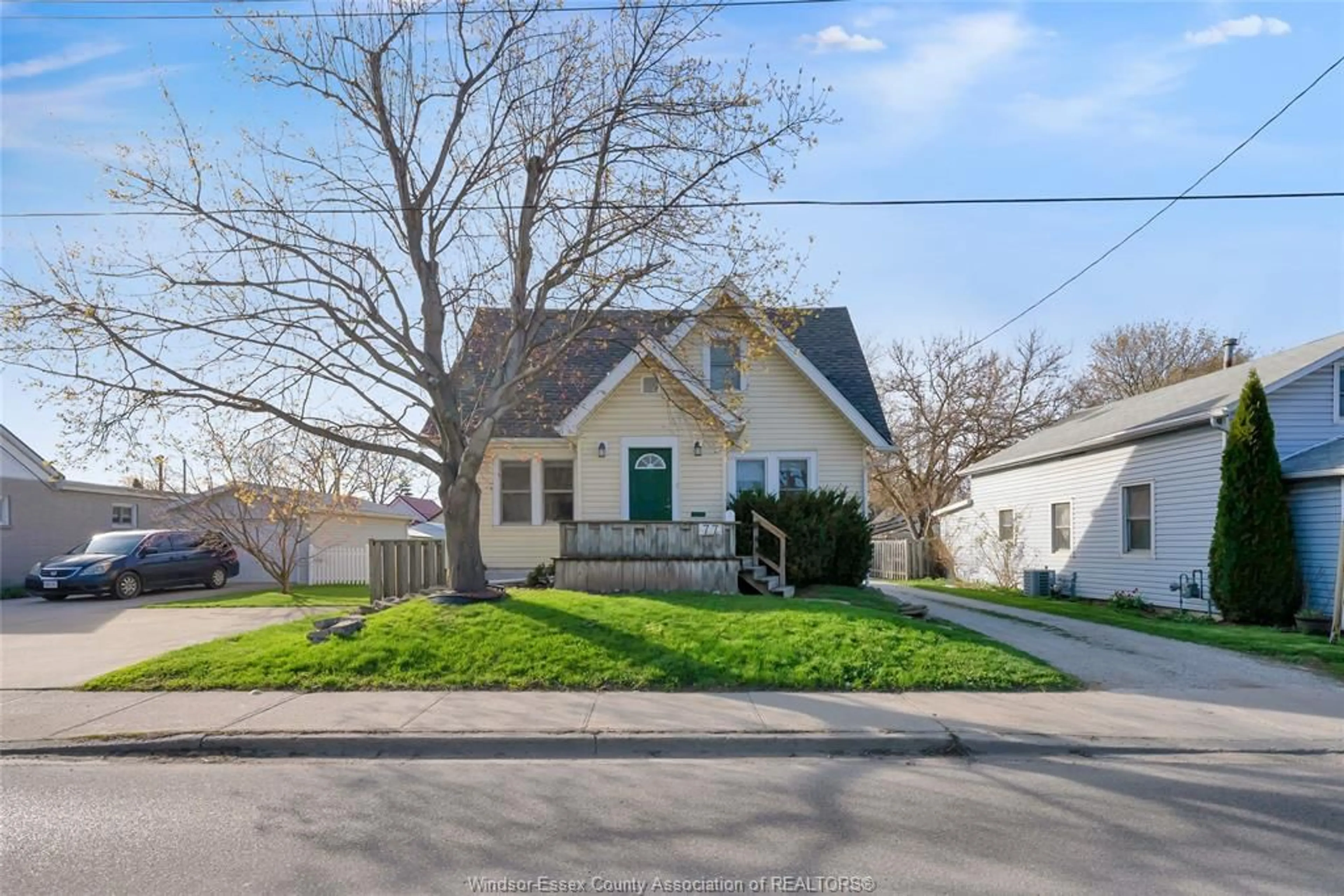 Unknown for 77 Park Avenue West, Chatham Ontario N7M 1V8