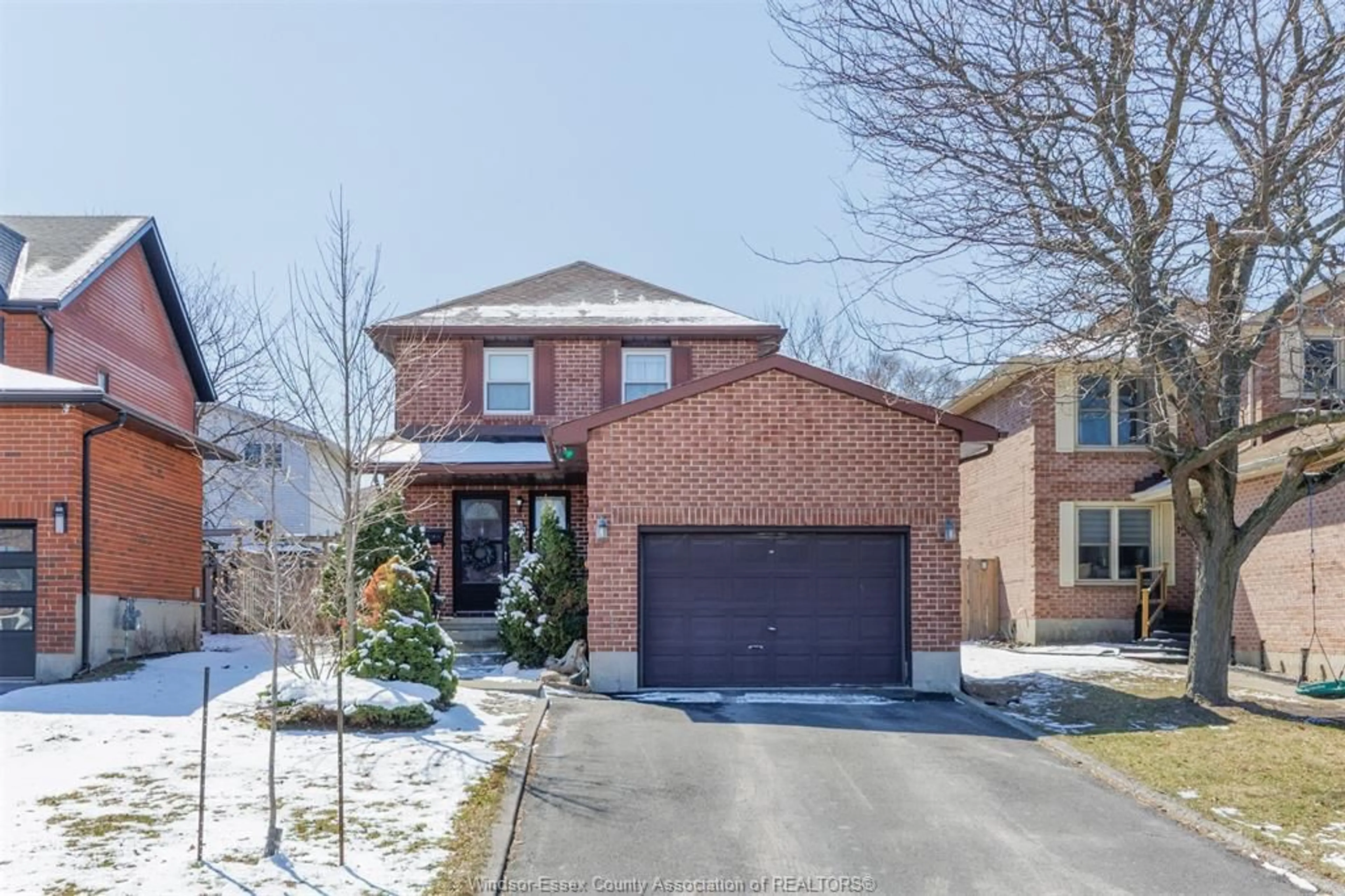 Home with brick exterior material, street for 10 BALMORAL Crt, Kingston Ontario K7M 7S9