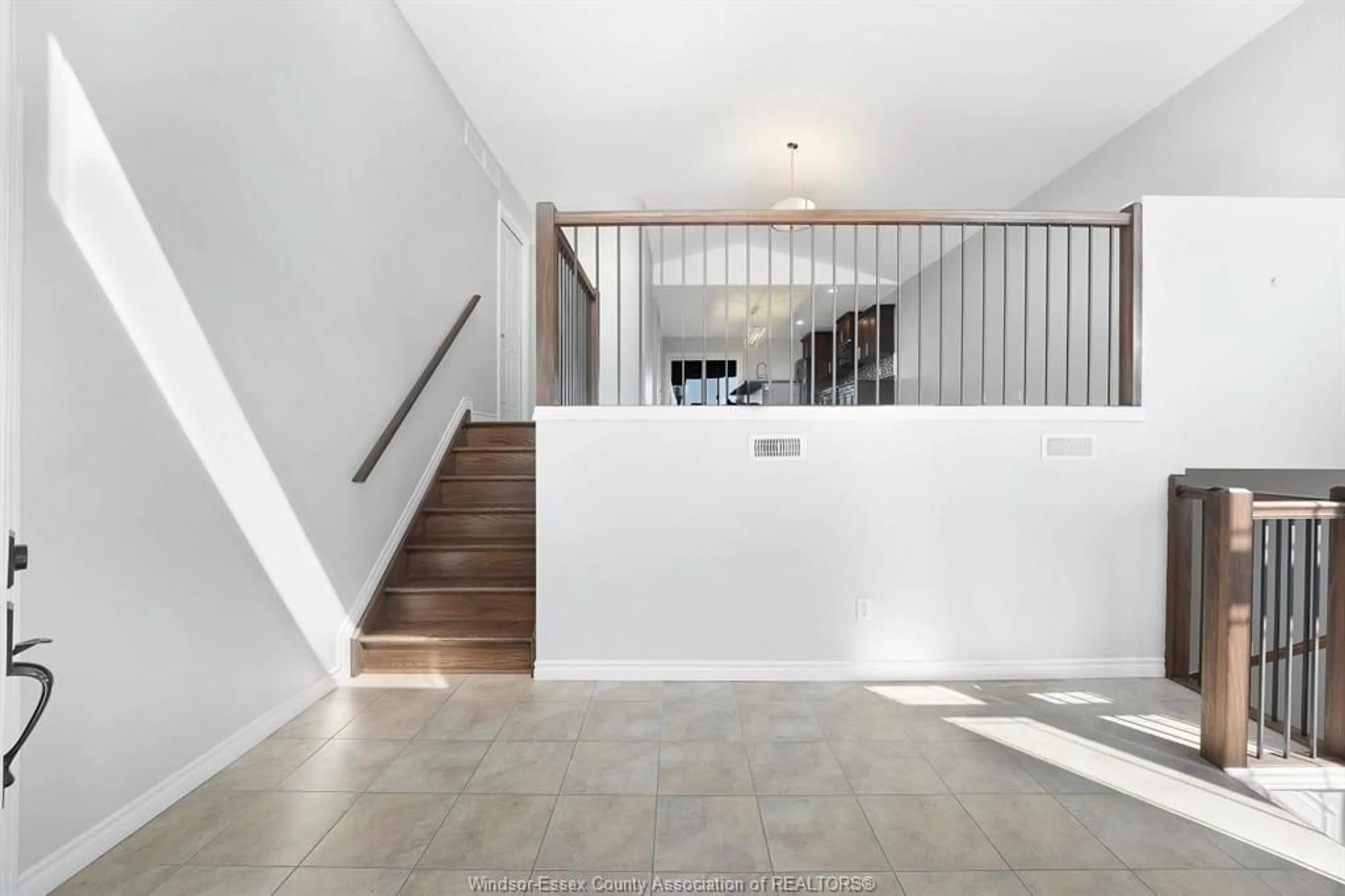 Unknown for 464 BROWN Cres, Amherstburg Ontario N9V 4E1