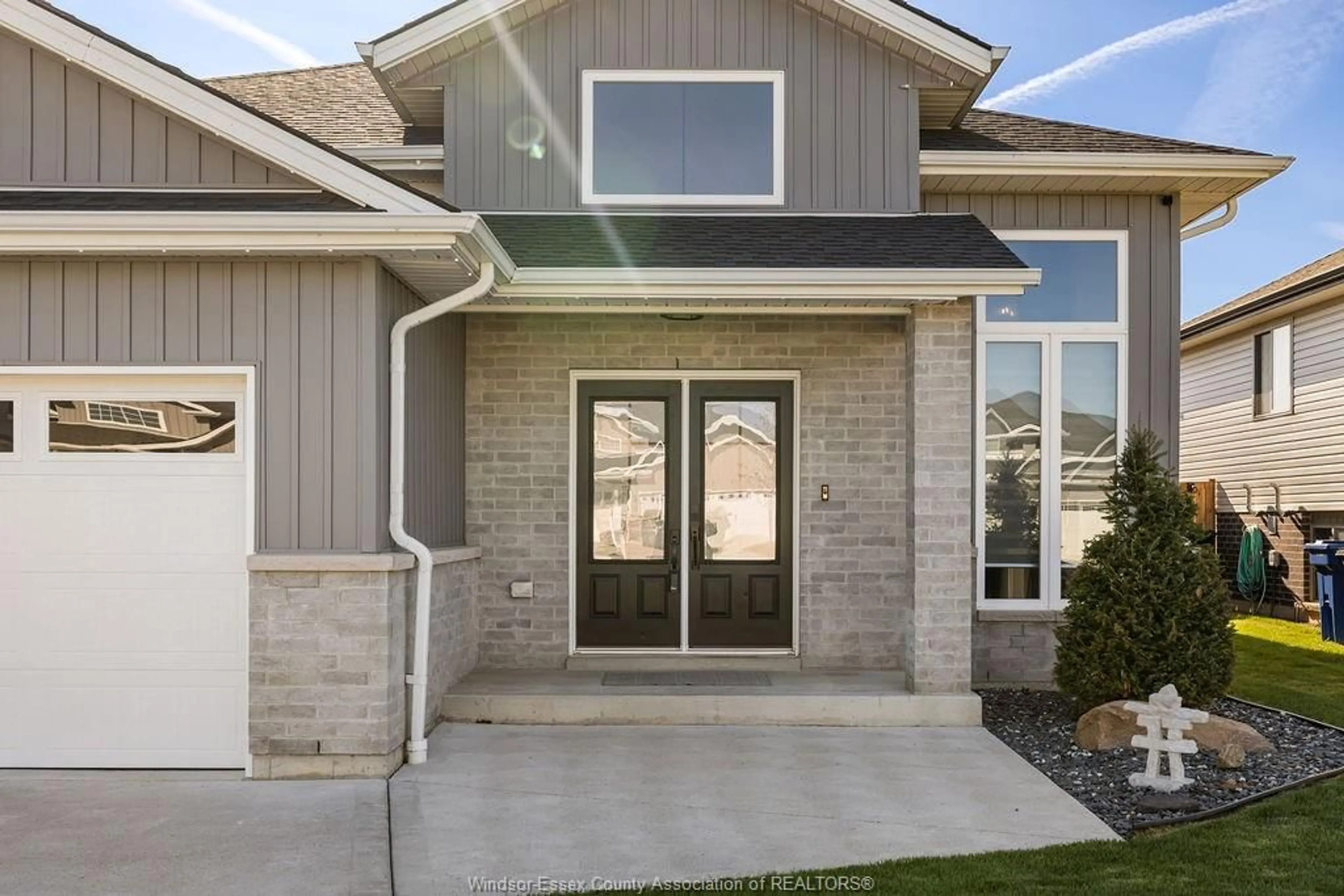 Home with brick exterior material, street for 309 BOYLE, Amherstburg Ontario N9V 0G6