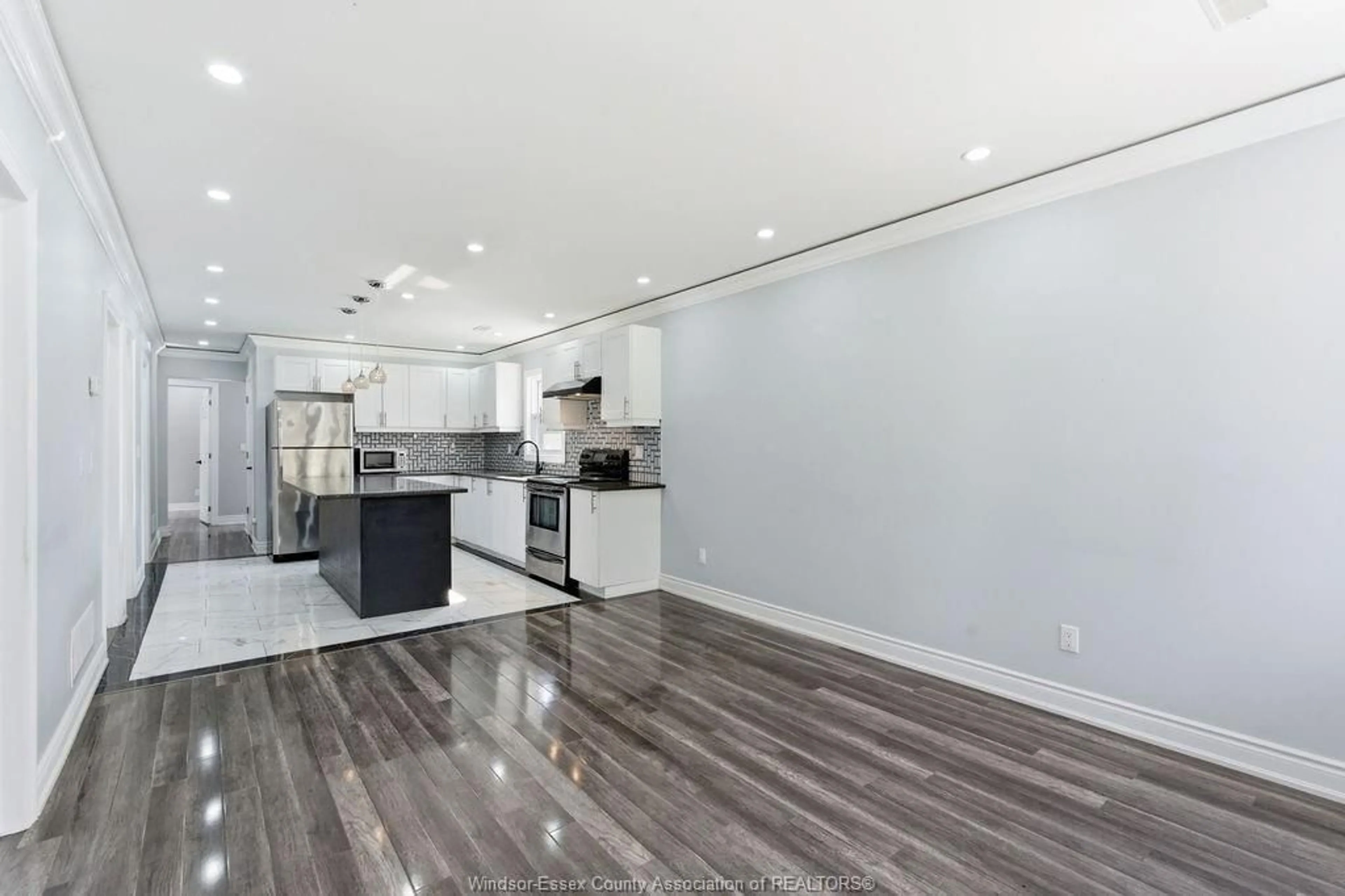 Open concept kitchen, unknown for 3152 TURNER Rd, Windsor Ontario N8W 3L8