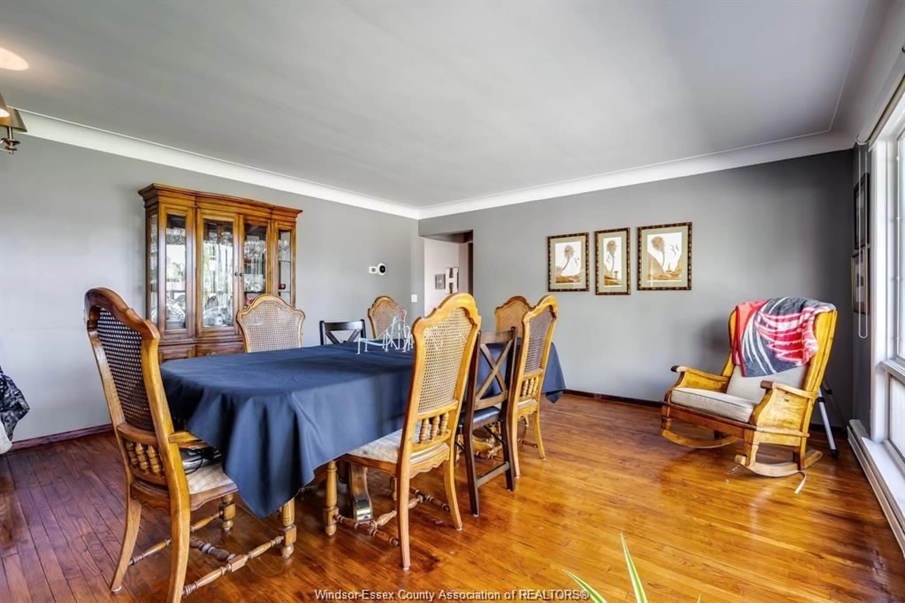 Dining room, wood/laminate floor for 31 PARK Lane, Tilbury Ontario N0P 2J0