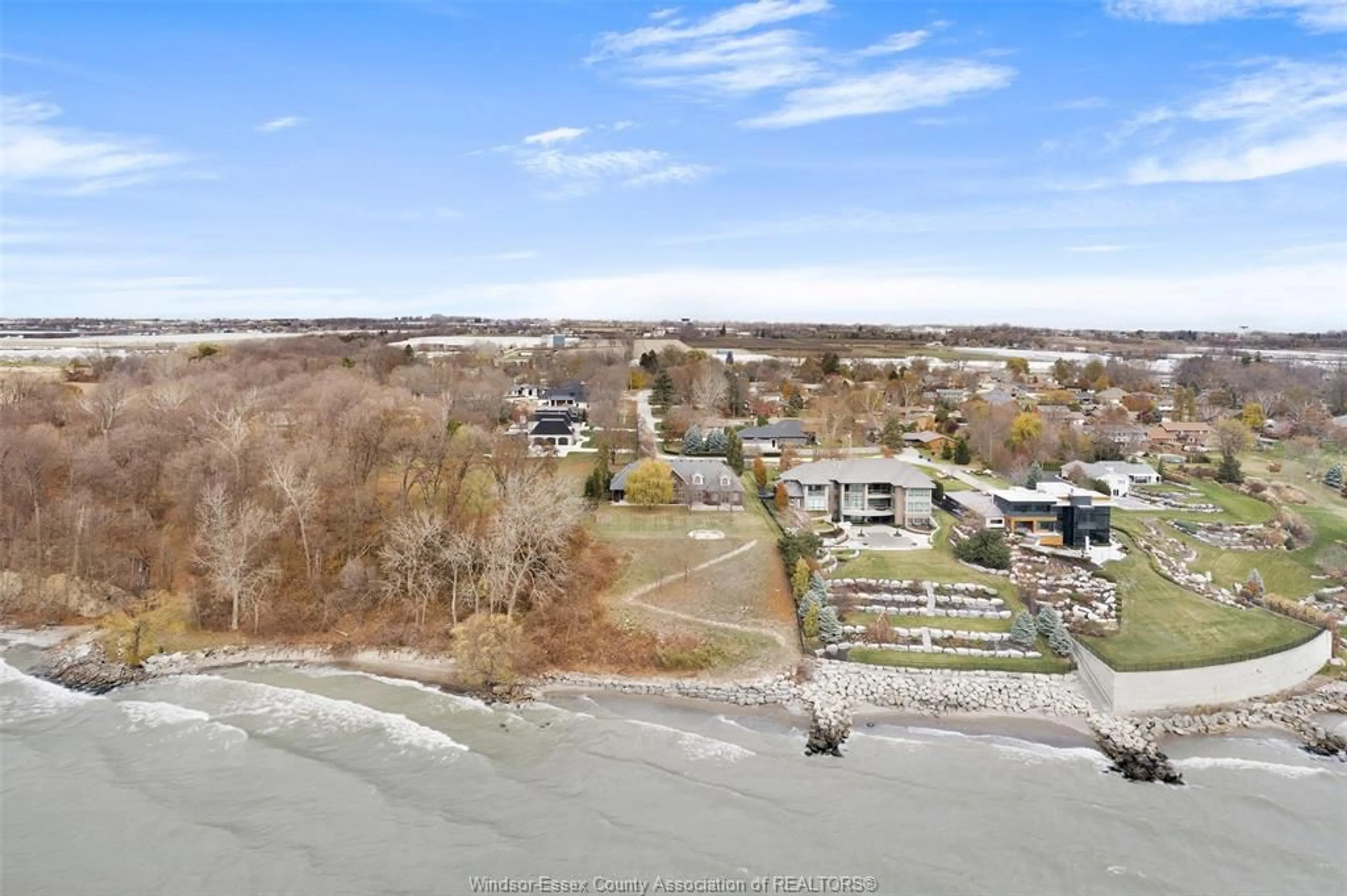 A pic from outside/outdoor area/front of a property/back of a property/a pic from drone, water/lake/river/ocean view for 2055 HICKORY Lane, Kingsville Ontario N9Y 2X9