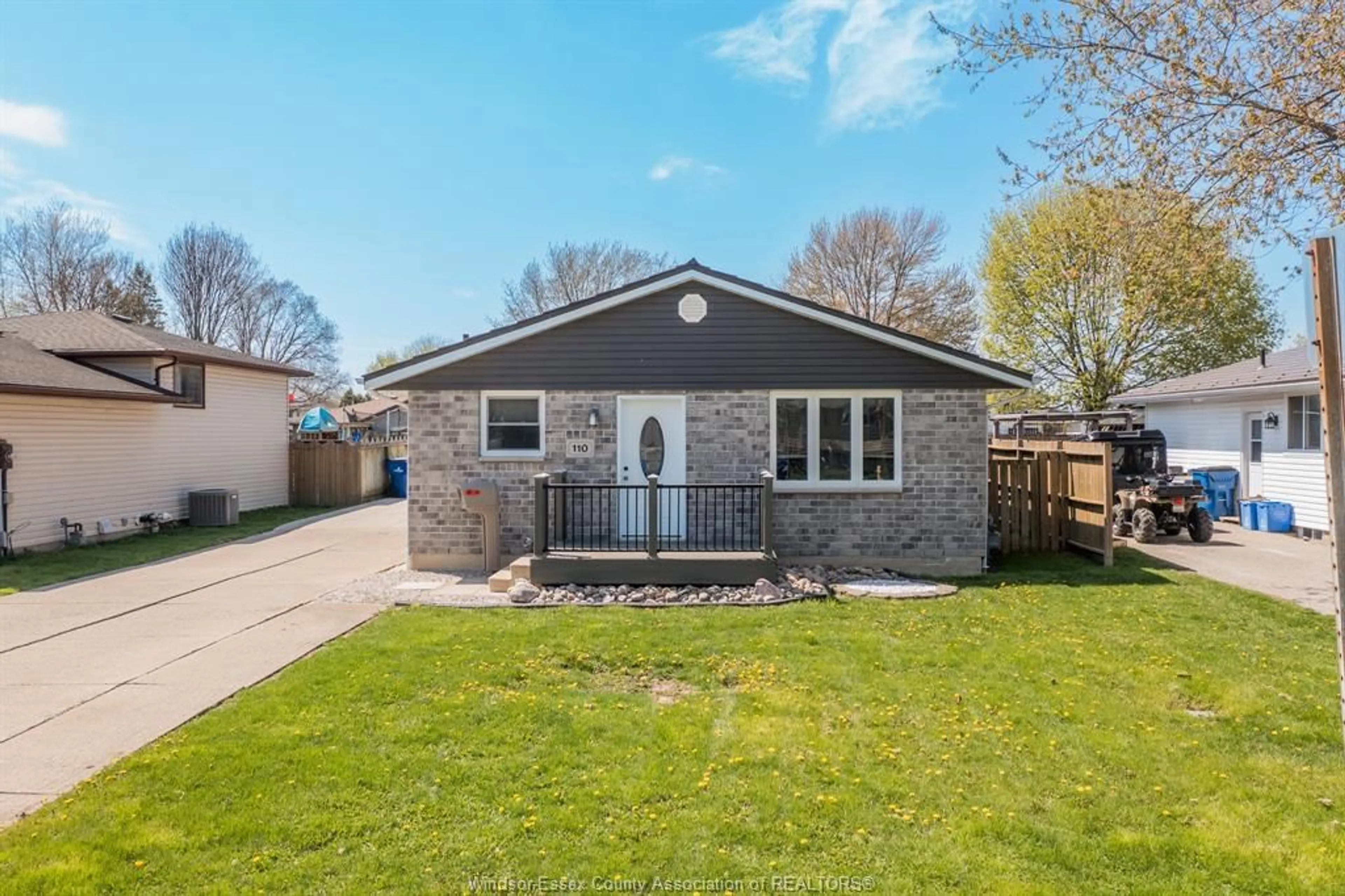 Home with brick exterior material, street for 110 HIGHBURY Cres, Wallaceburg Ontario N8A 4T7