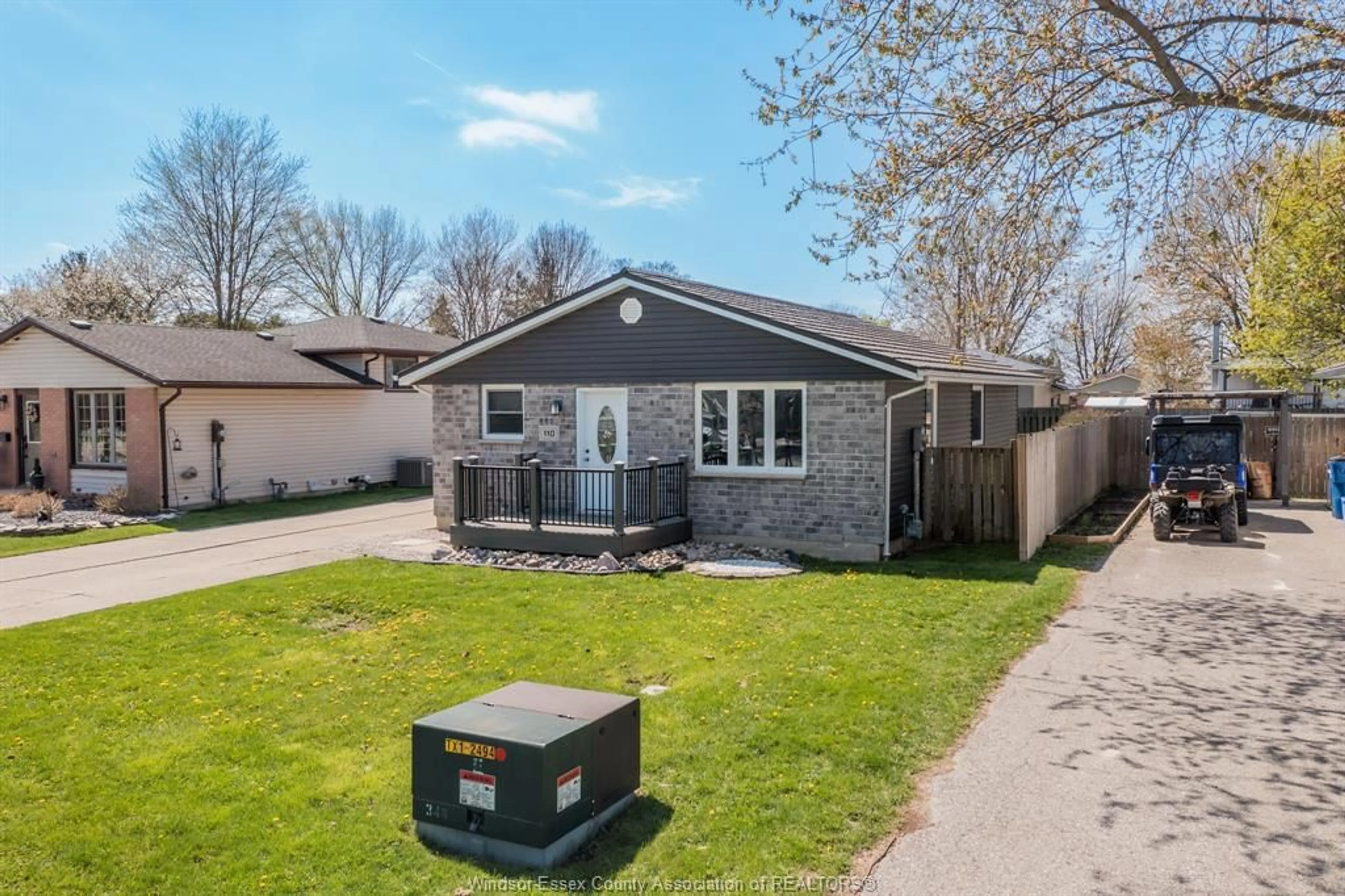 Unknown for 110 HIGHBURY Cres, Wallaceburg Ontario N8A 4T7