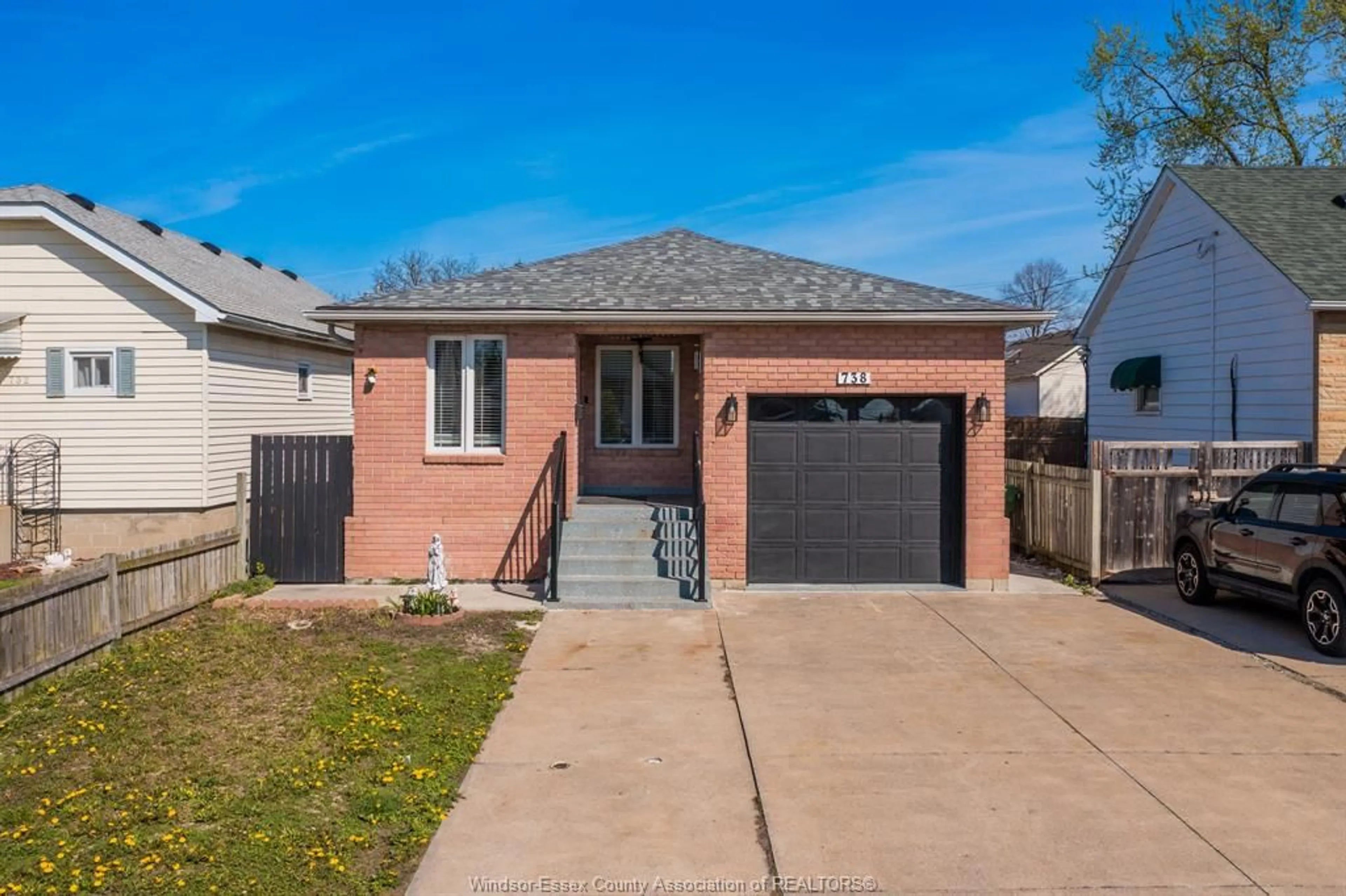 Home with brick exterior material, street for 738 BENSETTE St, Windsor Ontario N8X 2Z1