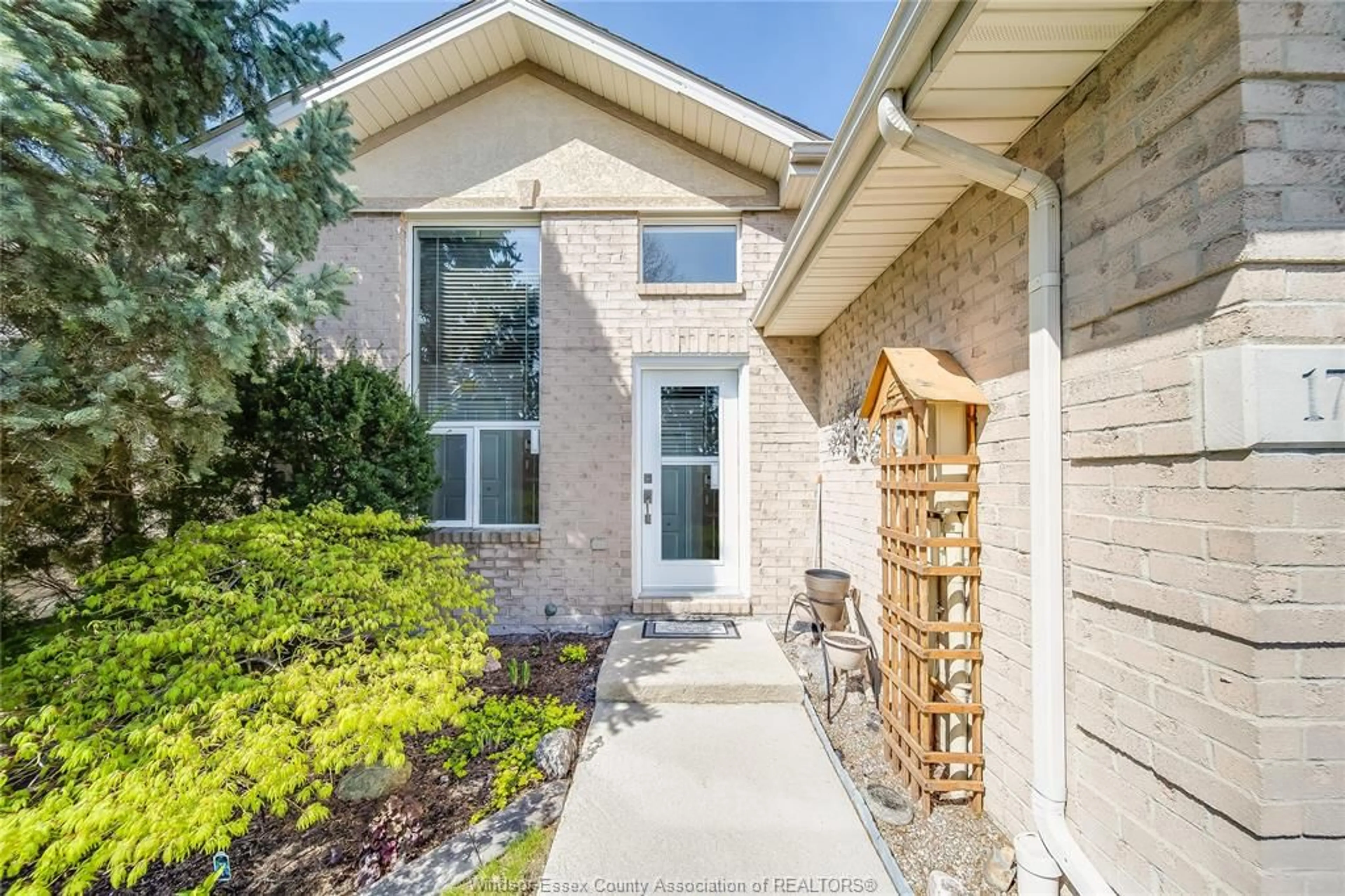 Home with brick exterior material, street for 1739 CASTLETON Ave, Windsor Ontario N8P 1P5