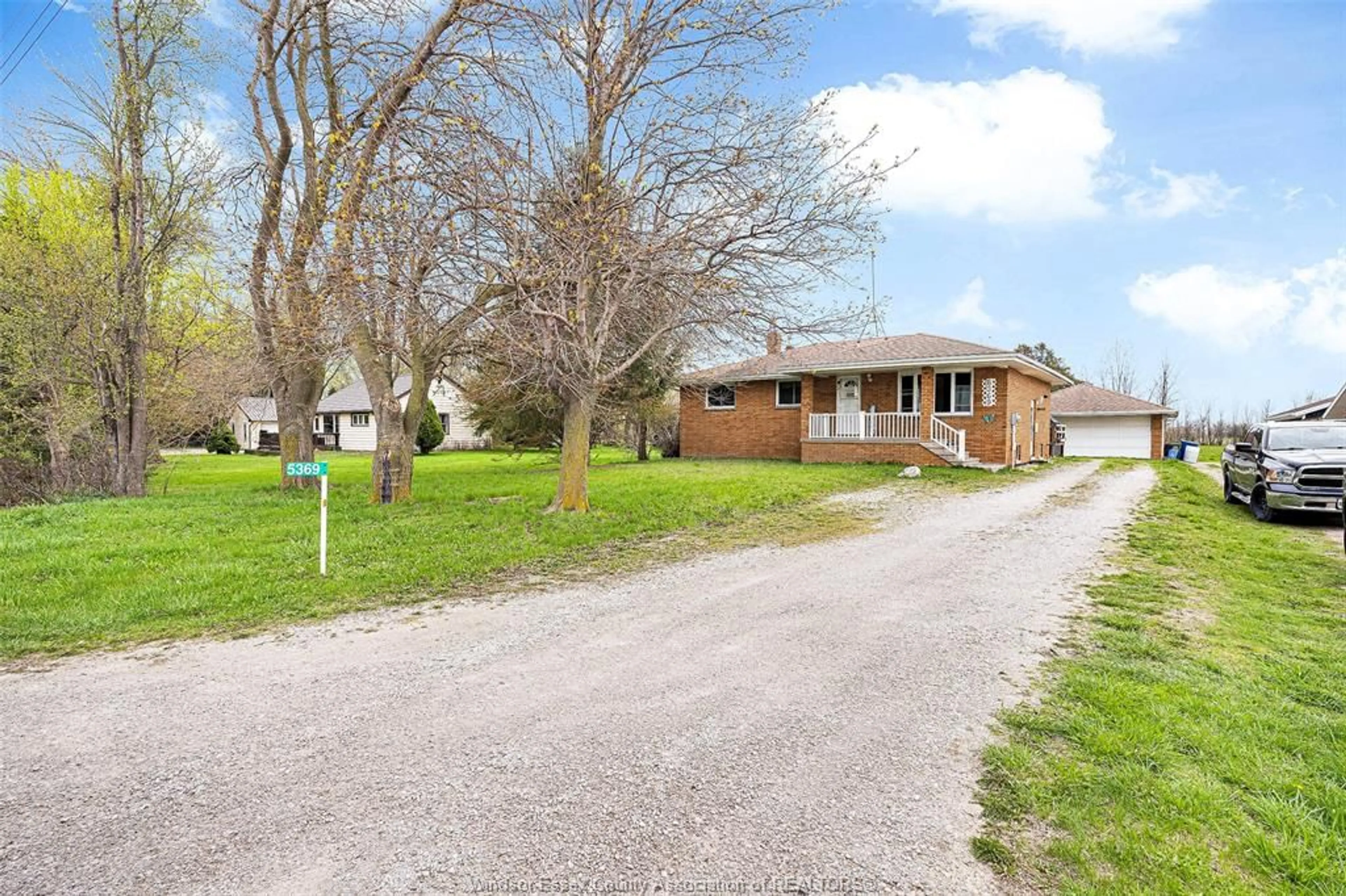 A pic from outside/outdoor area/front of a property/back of a property/a pic from drone, street for 5369 Walker Rd, Colchester South Ontario N0R 1G0