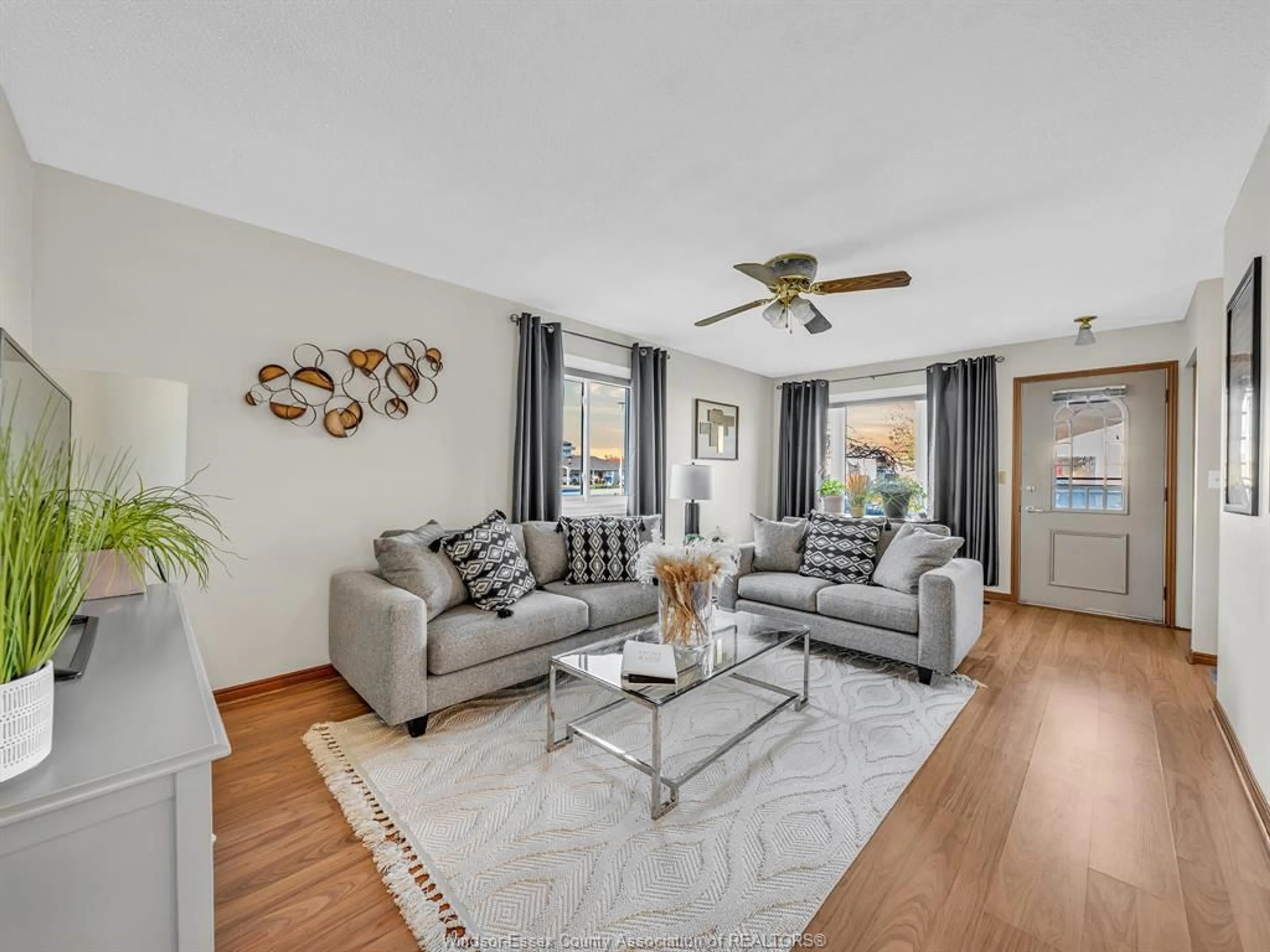 Living room with furniture, unknown for 88 PARKSIDE, McGregor Ontario N0R 1J0