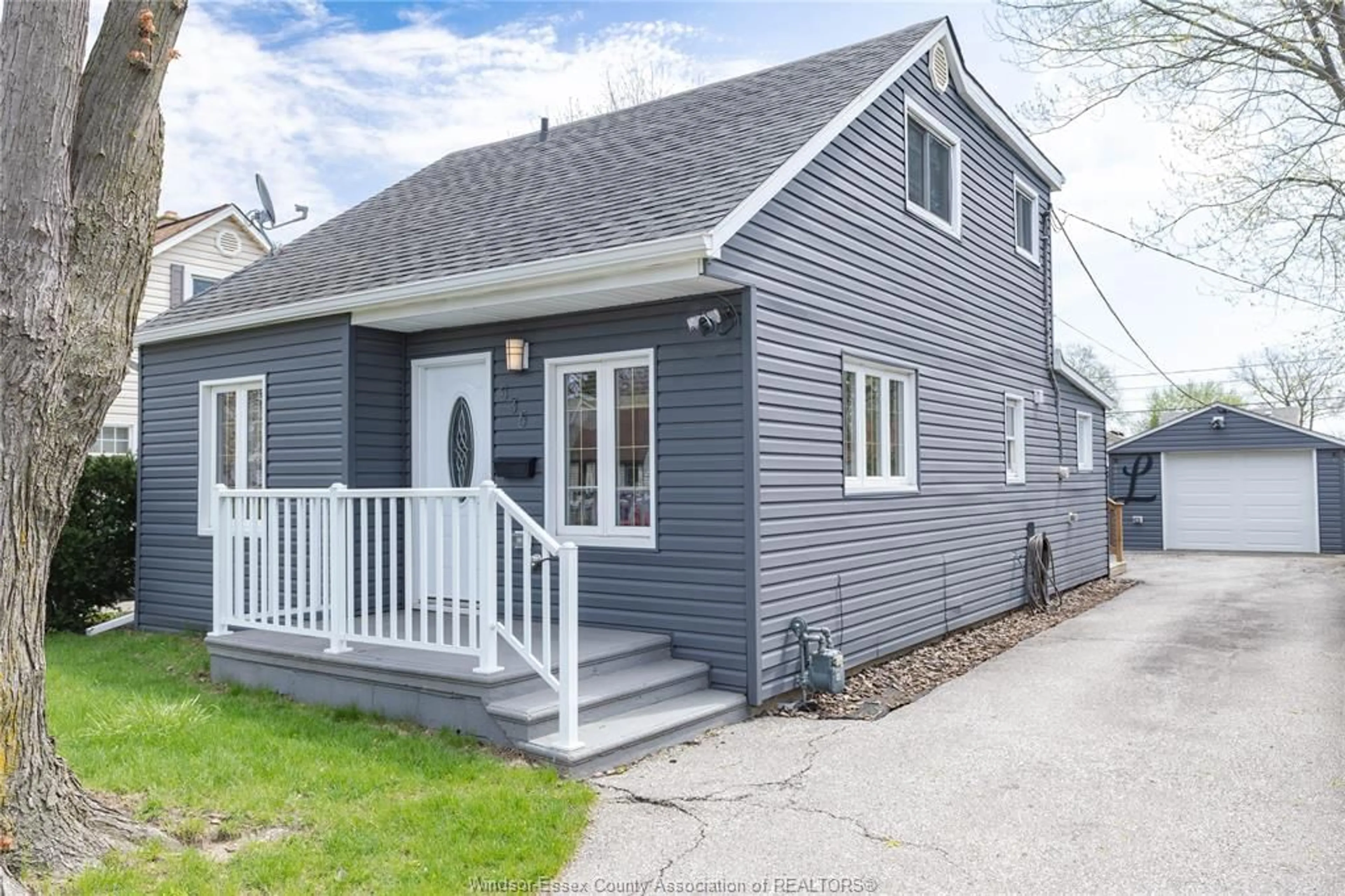 Home with vinyl exterior material, street for 635 VANIER, Windsor Ontario N8X 3E4