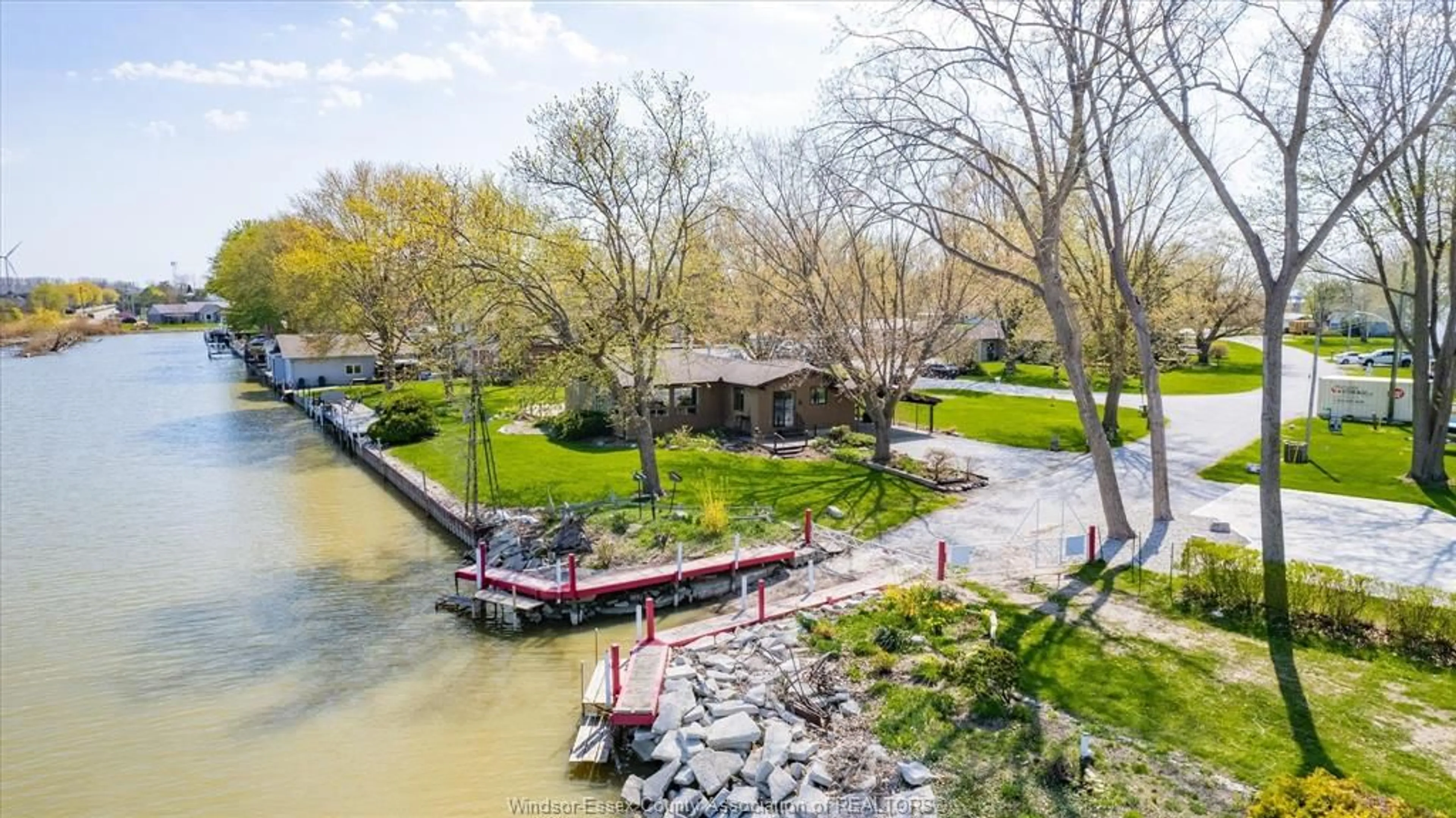 A pic from outside/outdoor area/front of a property/back of a property/a pic from drone, water/lake/river/ocean view for 110 CANAL, Lighthouse Cove Ontario N0P 2L0