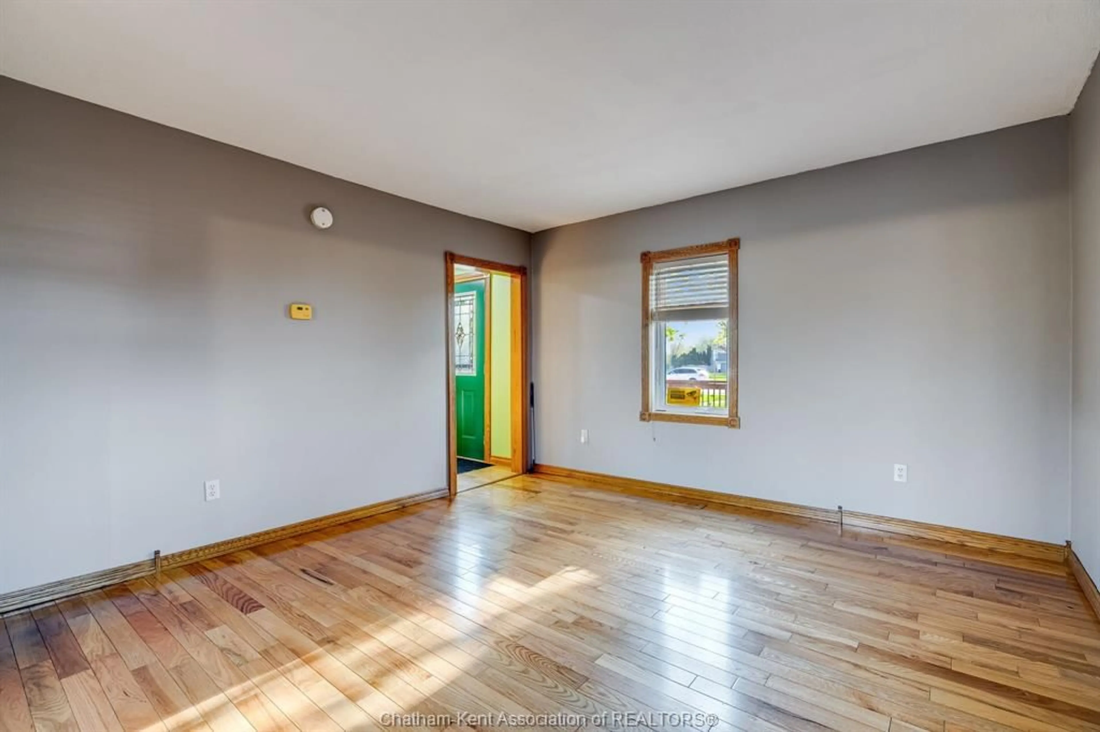 Unknown for 6527 Main St, Comber Ontario N0P 1J0