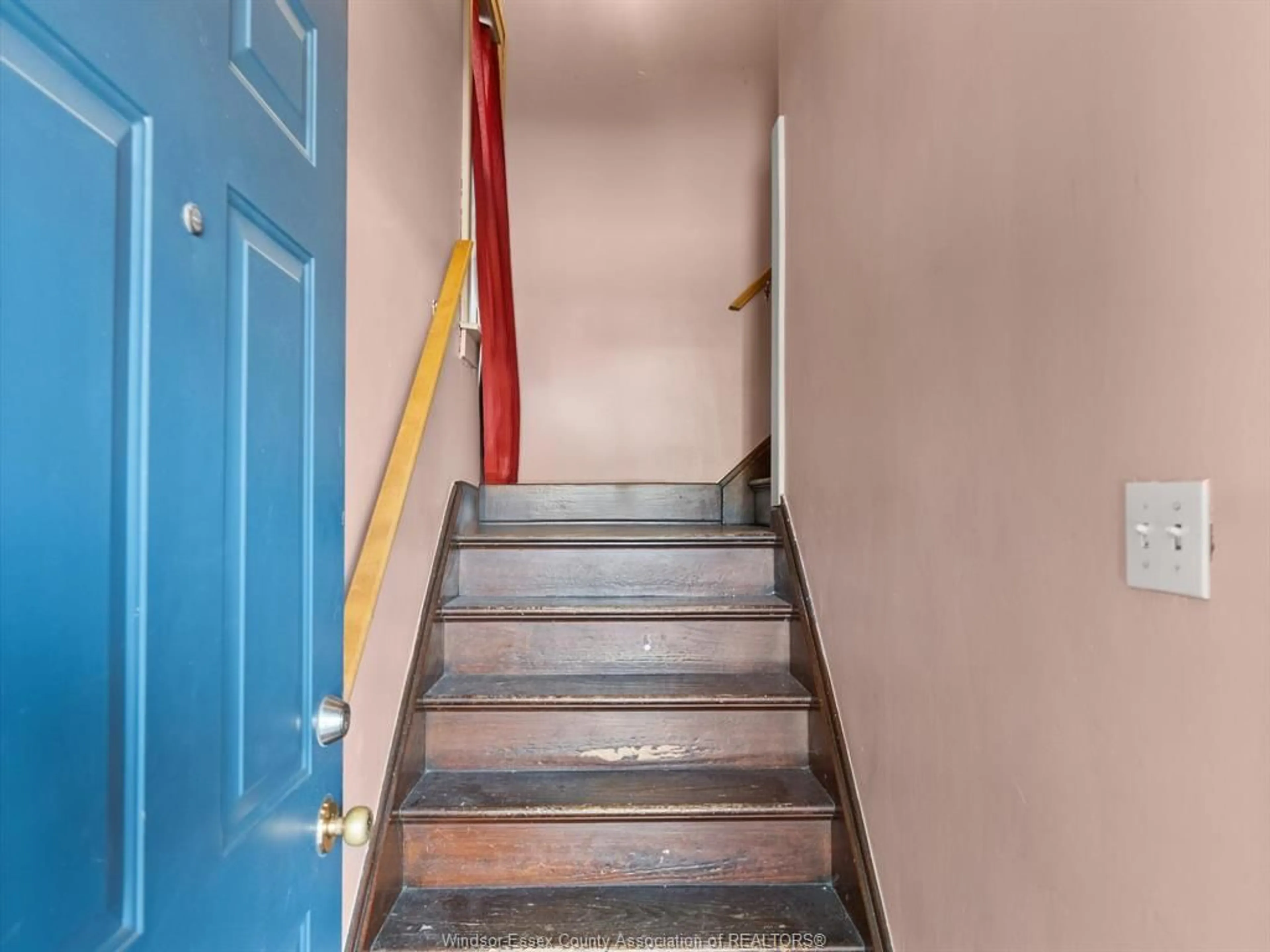 Unknown for 1560-1562 DOUGALL Ave, Windsor Ontario N8X 1S1