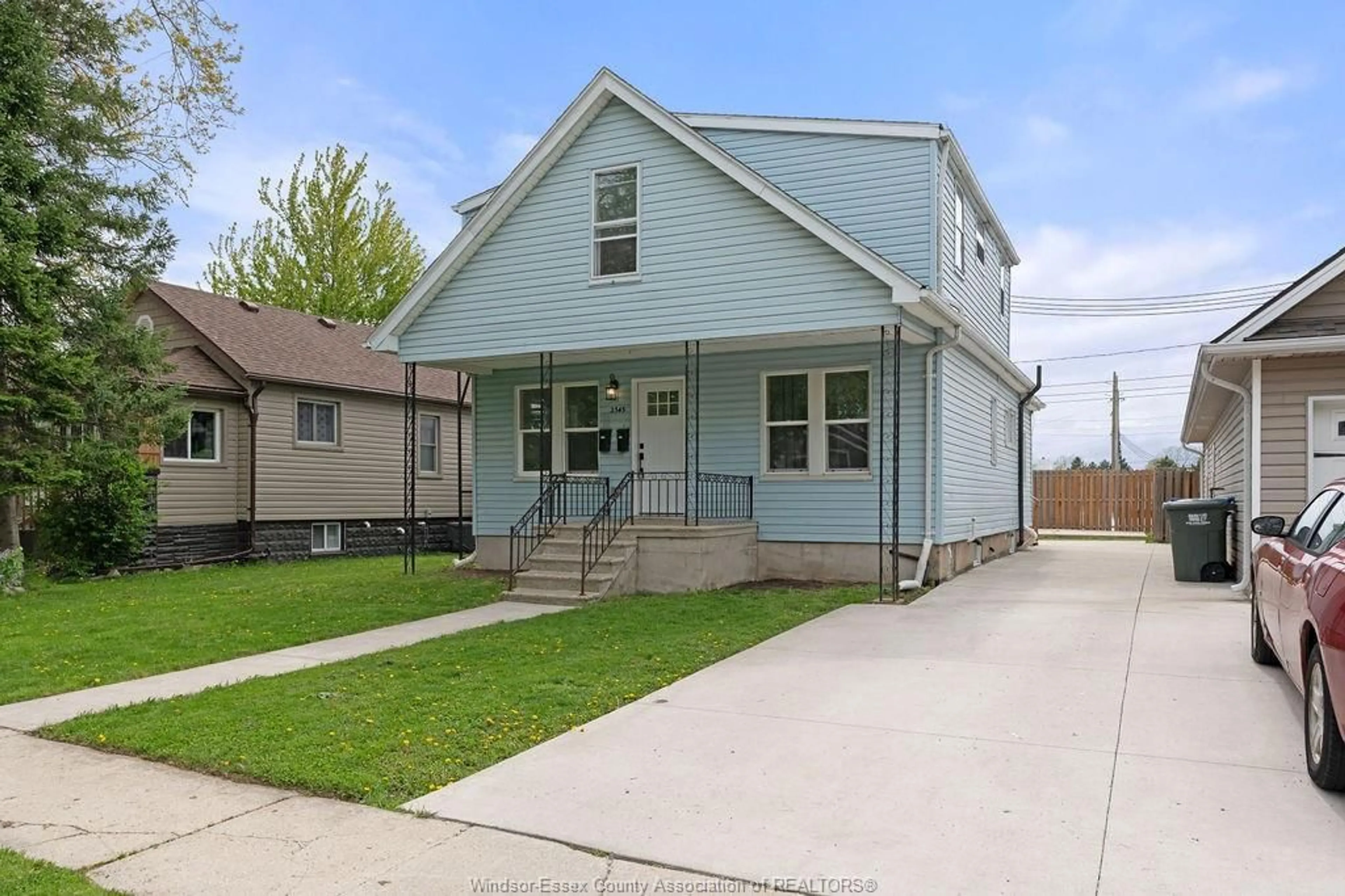 Home with vinyl exterior material, street for 2343 WESTCOTT Rd, Windsor Ontario N8W 4K6