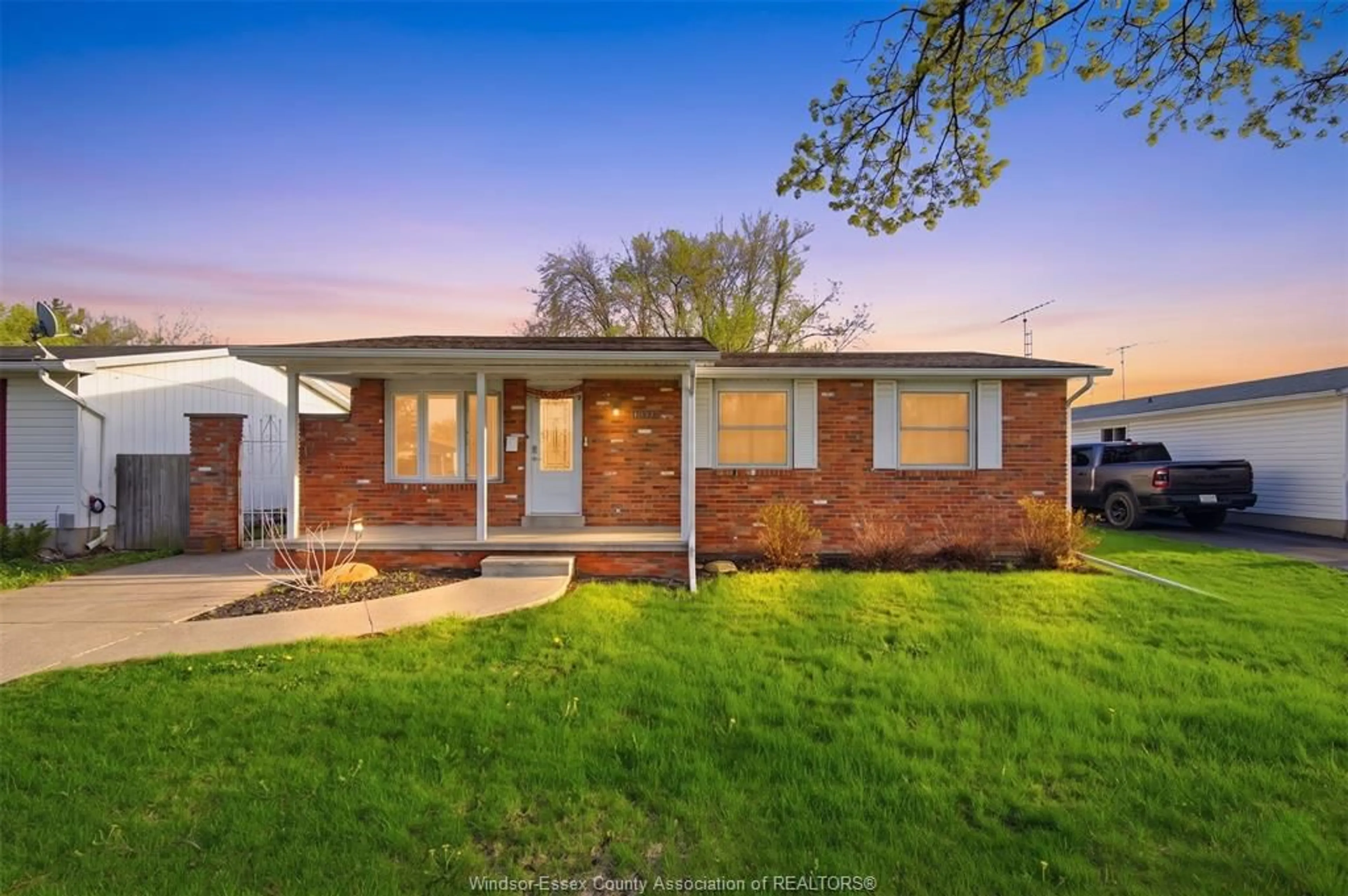 Home with brick exterior material, street for 10395 CALEDON Crt, Windsor Ontario N8R 1C7