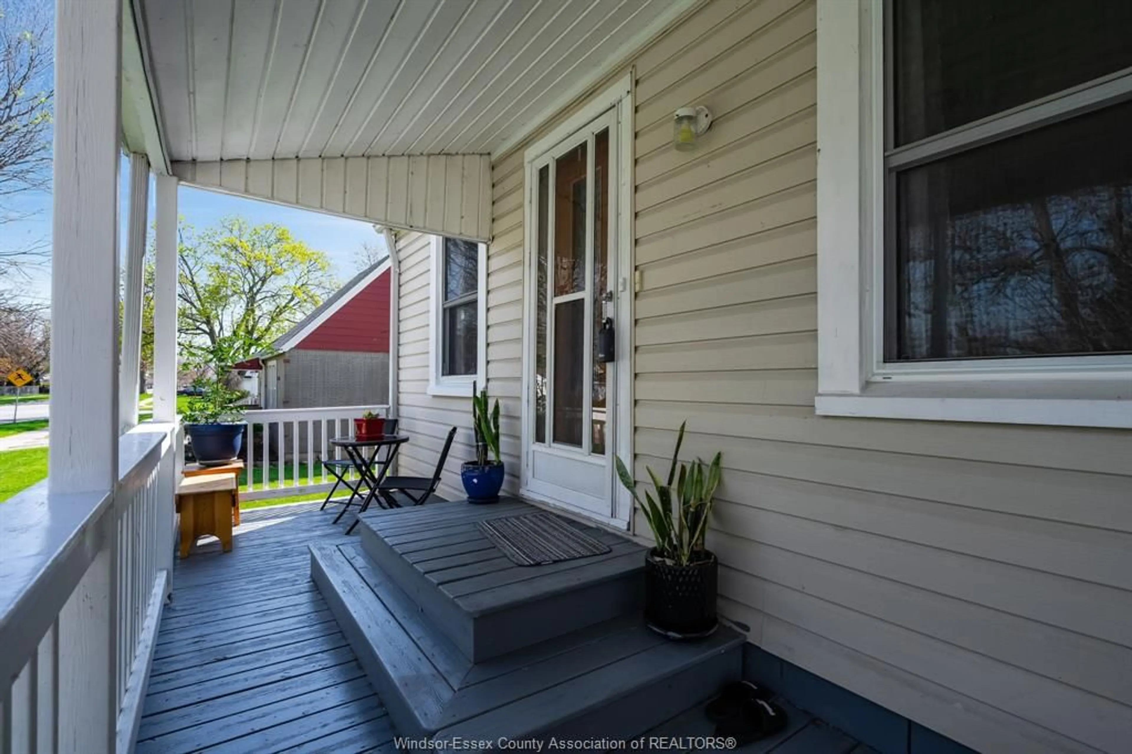 Patio, street for 5 Whitwam Ave, Leamington Ontario N8H 2P3