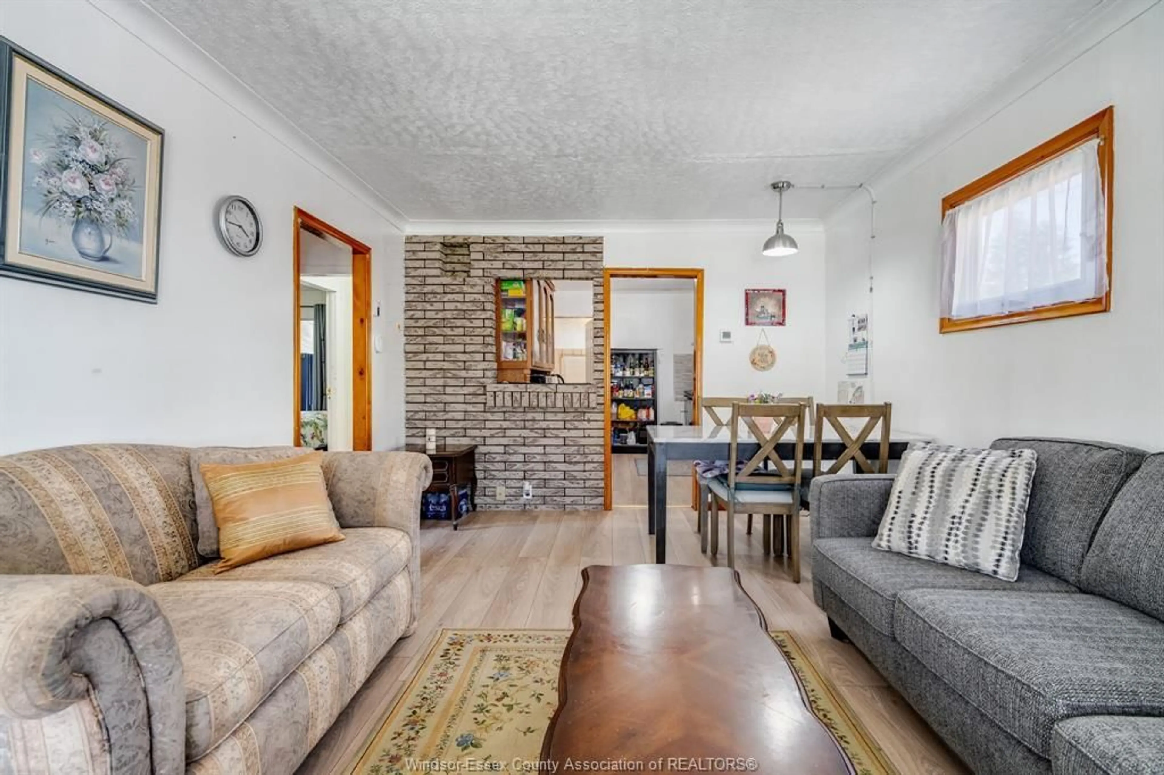 Living room with furniture, unknown for 5 Whitwam Ave, Leamington Ontario N8H 2P3