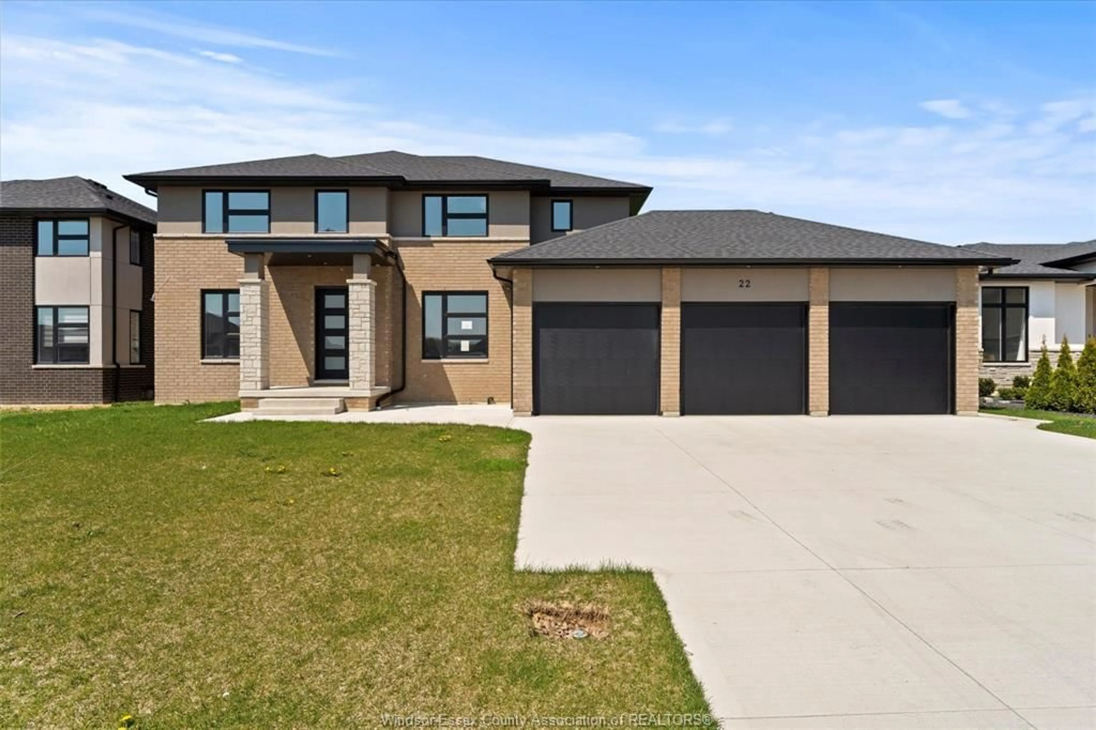 Home with brick exterior material, street for 22 GREGORY Ave, Kingsville Ontario N9Y 0C8