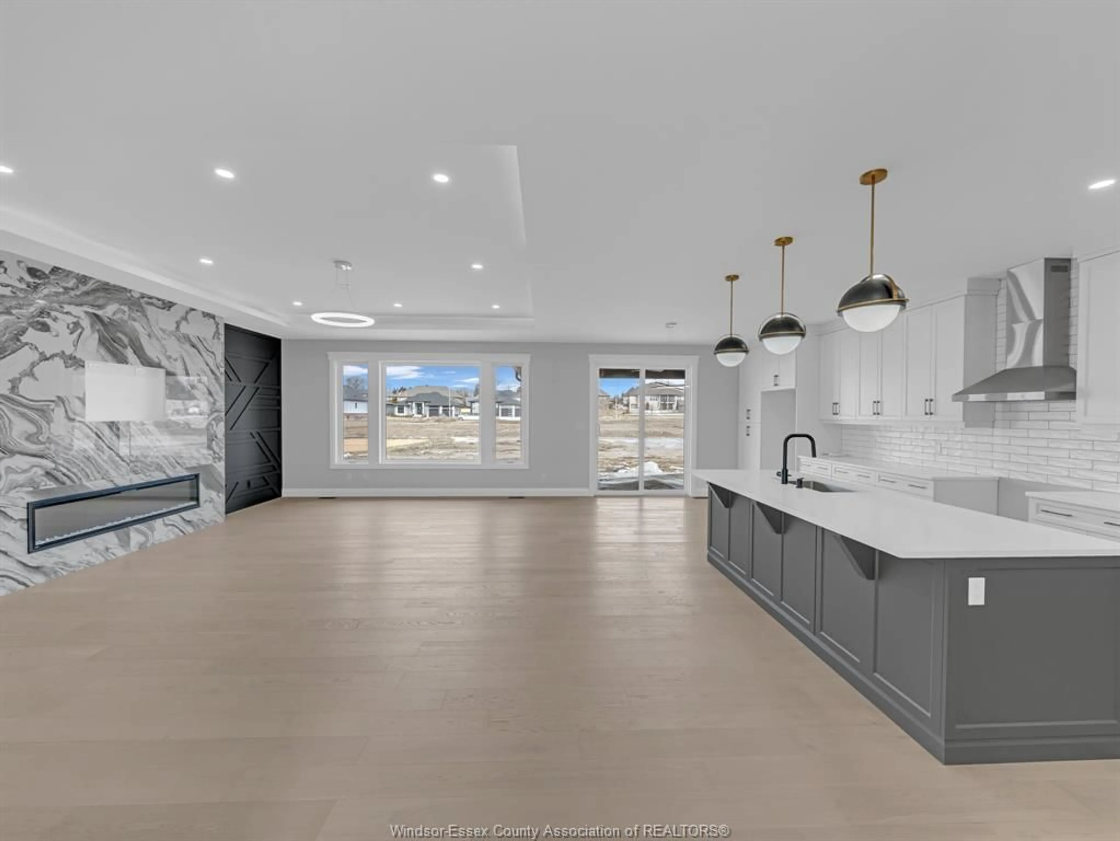 Open concept kitchen, ceramic/tile floor for 1945 VILLA CANAL Dr, Kingsville Ontario N9Y 0G5