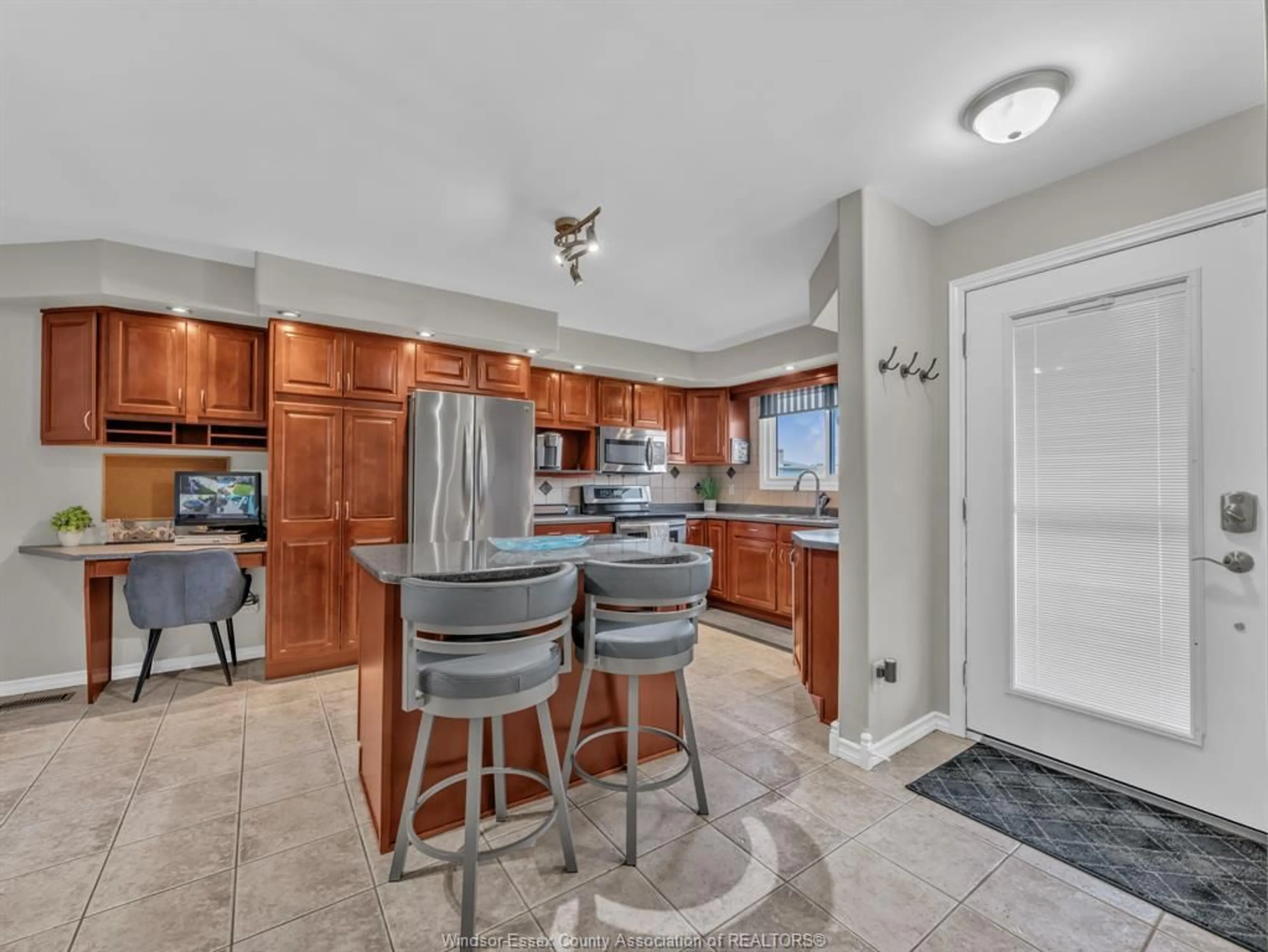 Open concept kitchen, ceramic/tile floor for 357 GAUTHIER, Tecumseh Ontario N8N 2W3