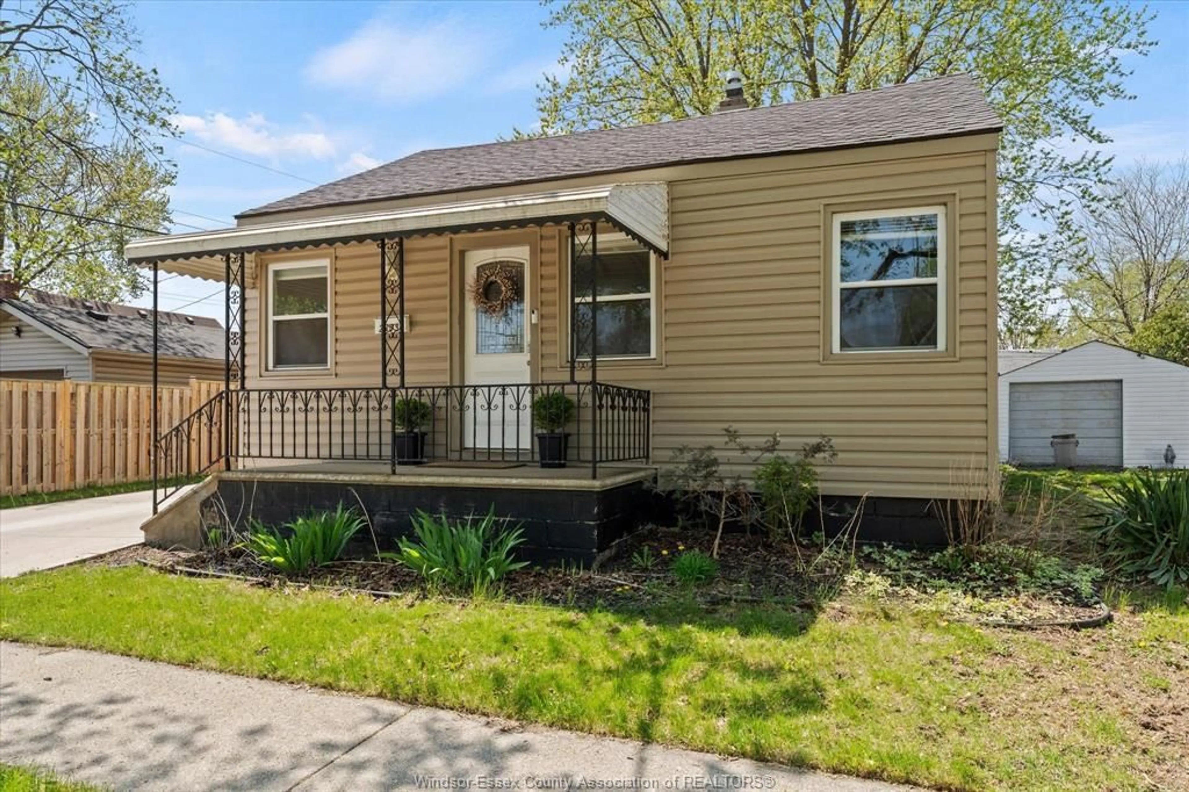 Home with vinyl exterior material, street for 2383 ELSMERE, Windsor Ontario N8W 2C9